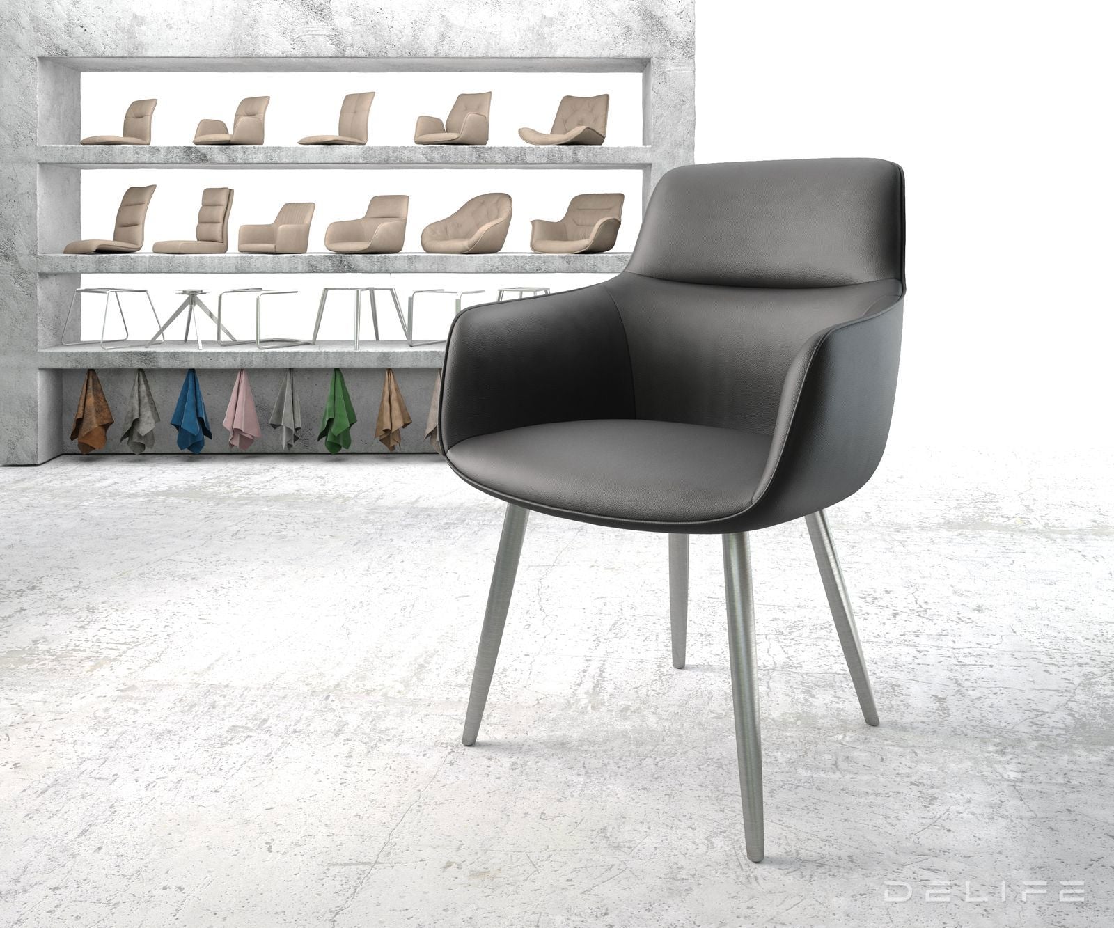 Blagovaonska stolica Pejo, Materijal: Koža