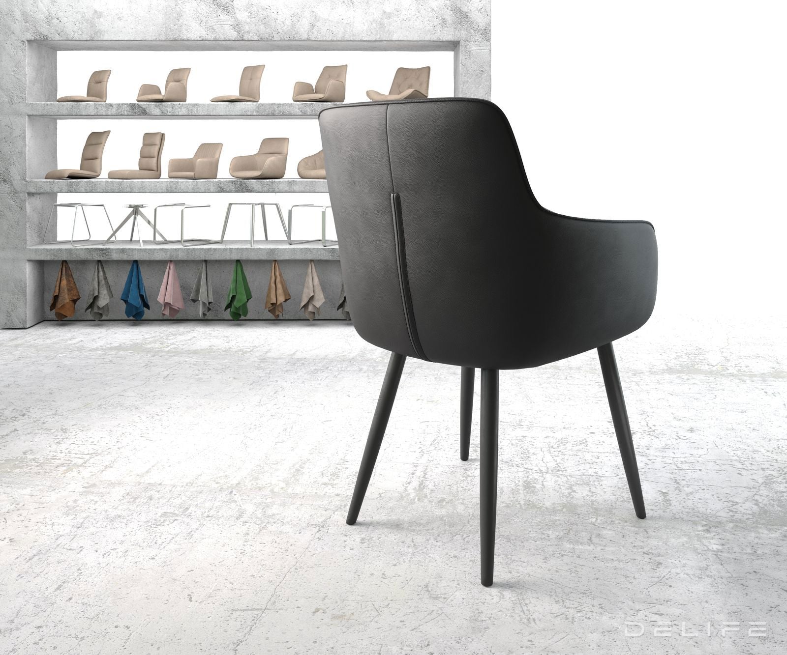 Blagovaonska stolica Pejo, Materijal: Koža