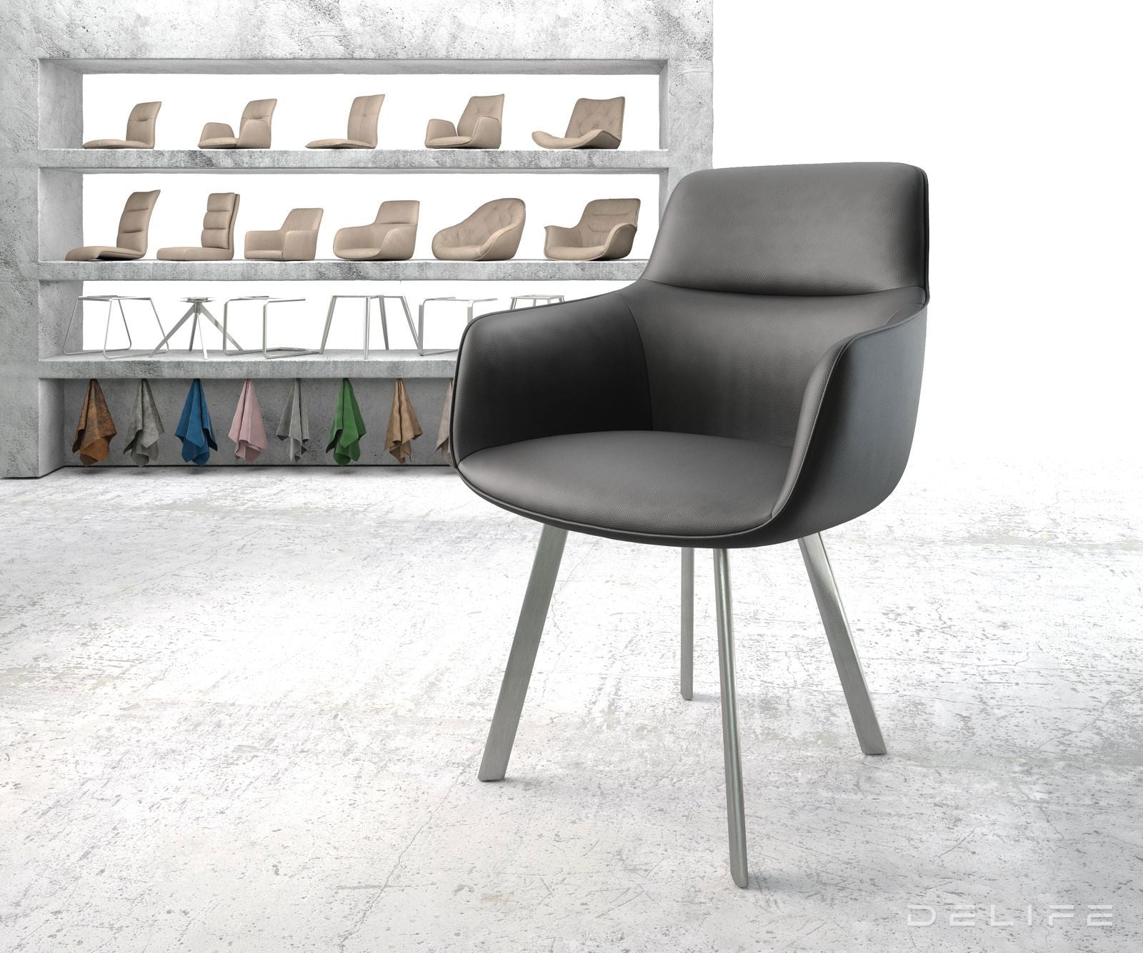 Blagovaonska stolica Pejo, Materijal: Koža