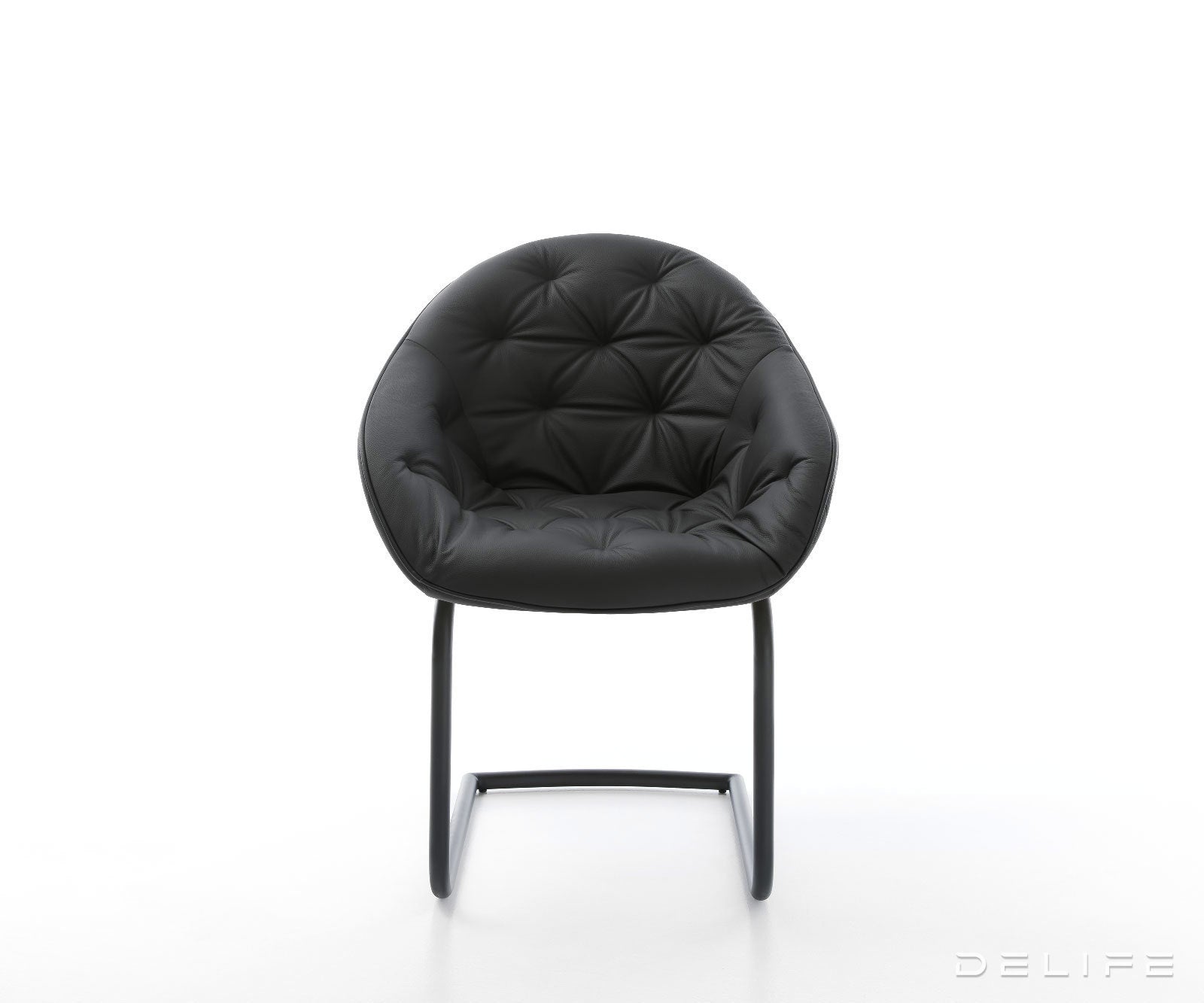 Blagovaonska stolica Gaio, Materijal: Koža