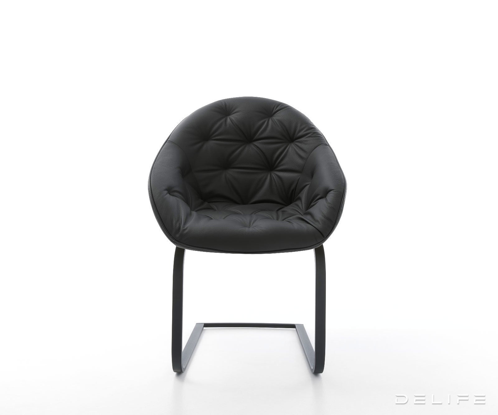 Blagovaonska stolica Gaio, Materijal: Koža