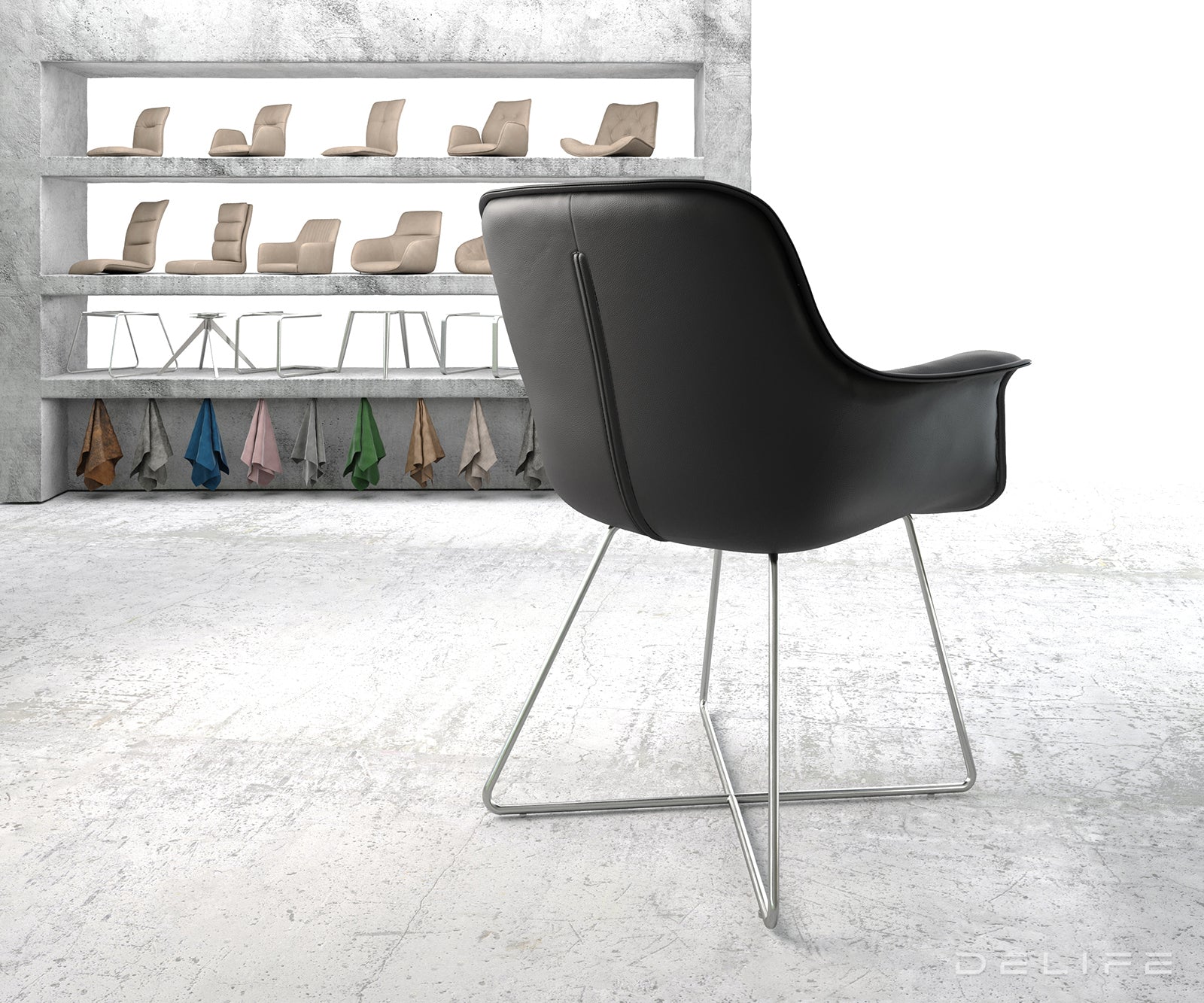 Blagovaonska stolica Kaira, Materijal: Koža