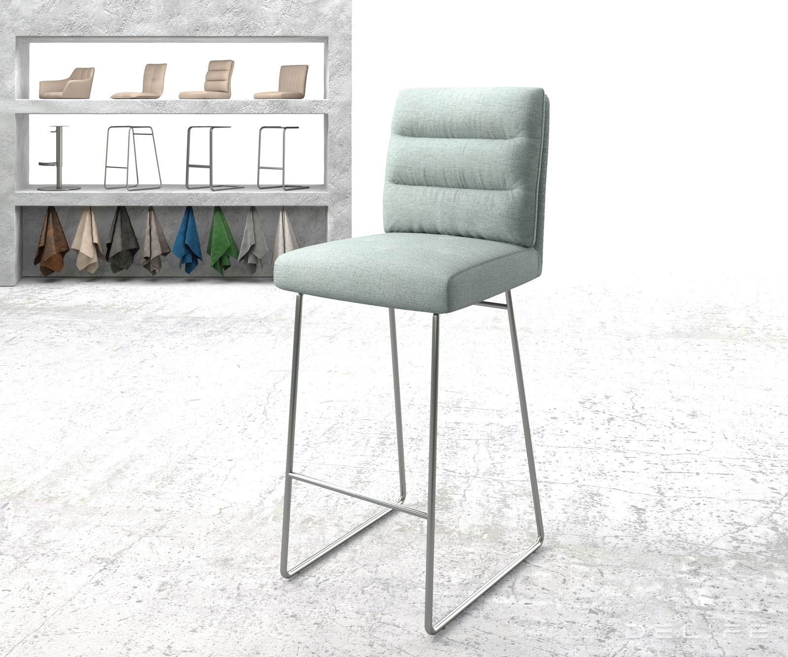 Barska stolica Pela, Materijal: Ravno tkanje