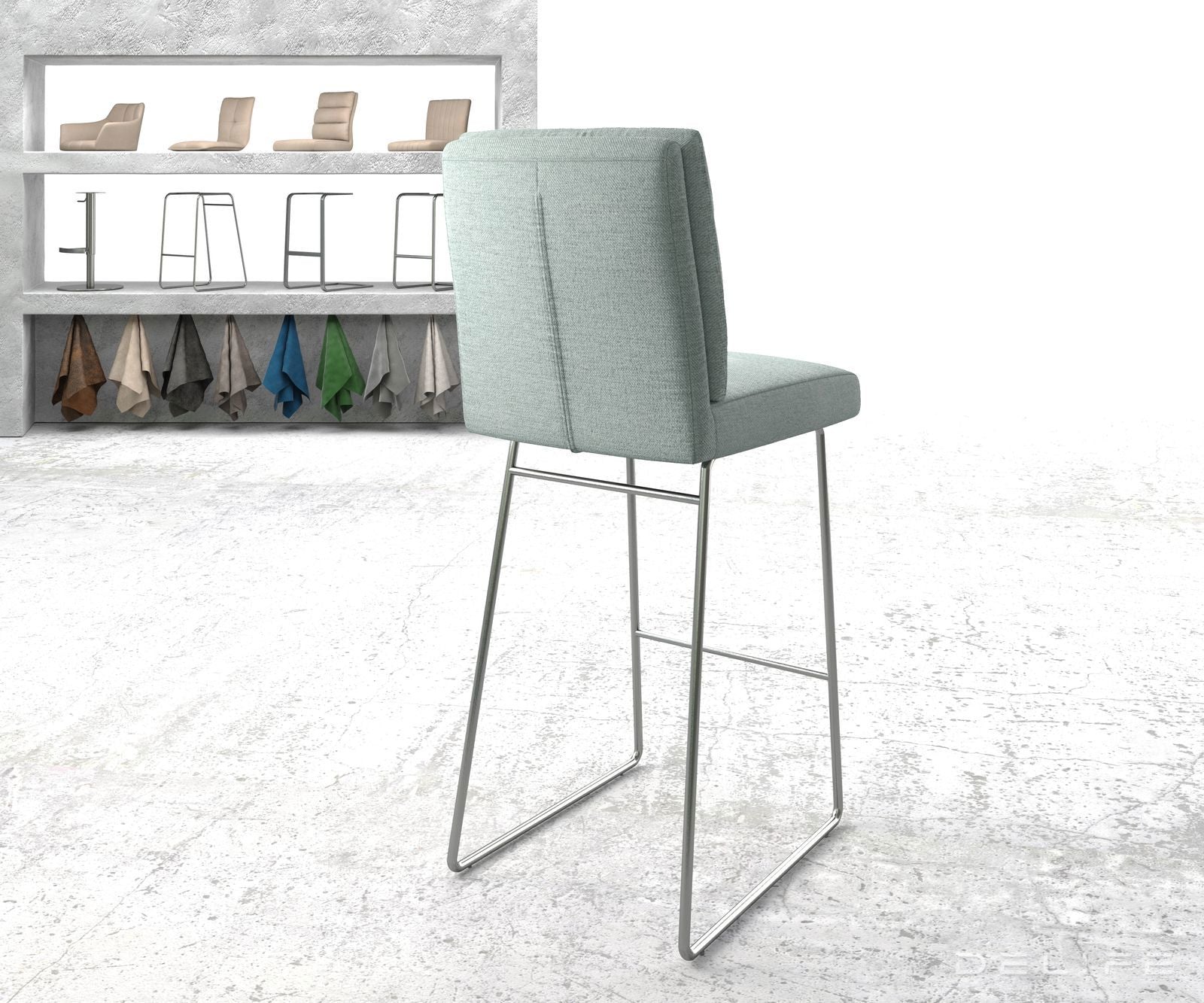 Barska stolica Pela, Materijal: Ravno tkanje