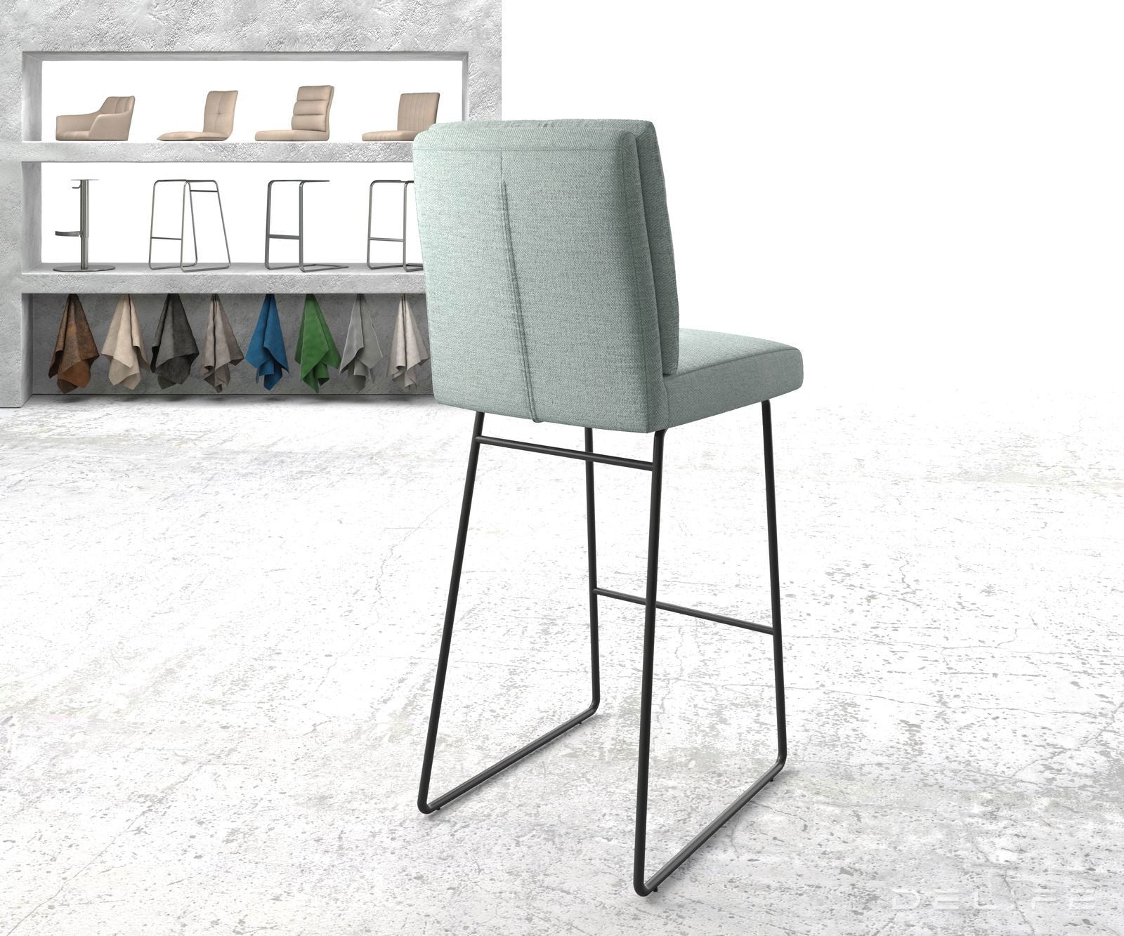 Barska stolica Pela, Materijal: Ravno tkanje