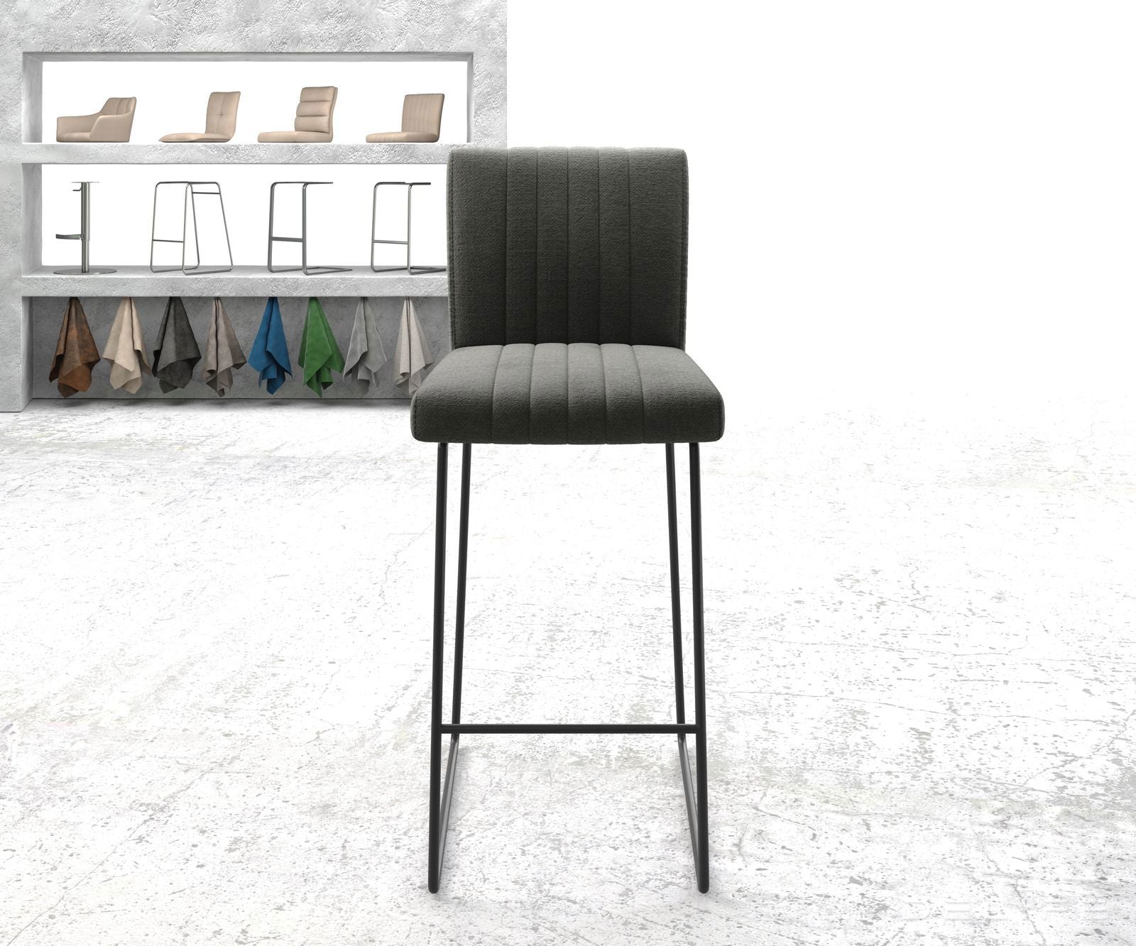 Barska stolica Luiga, Materijal: Strukturirana tkanina