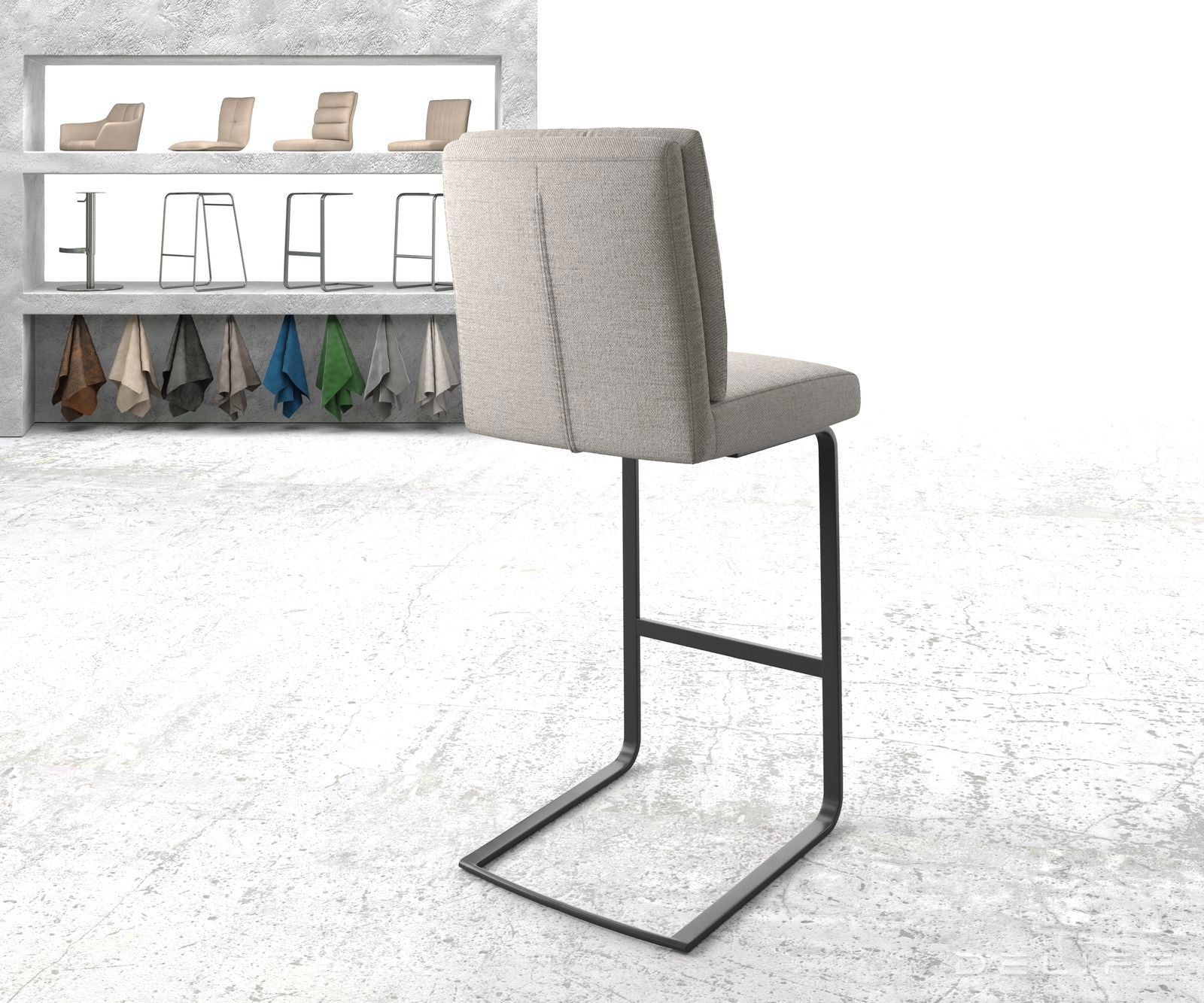 Barska stolica Pela, Materijal: Ravno tkanje