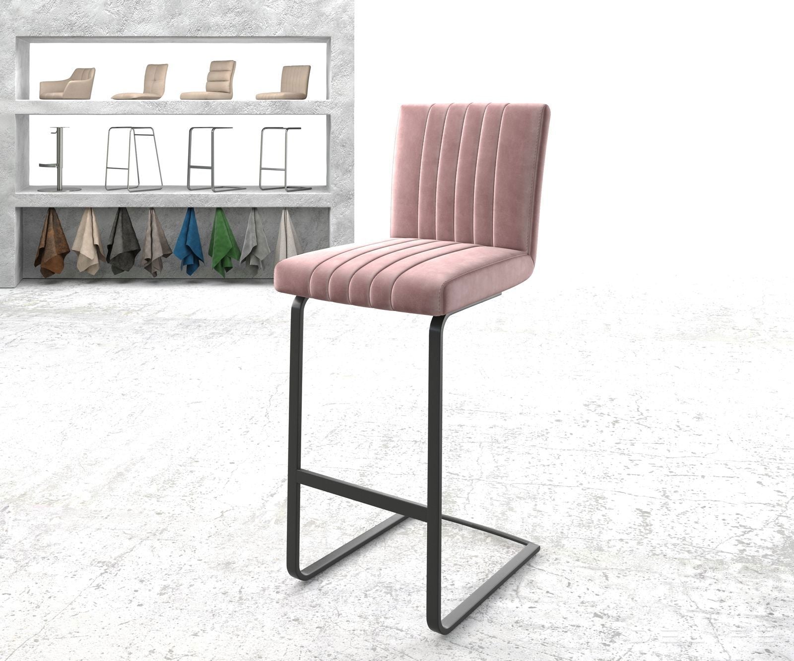 Barska stolica Luiga, Materijal: Baršun