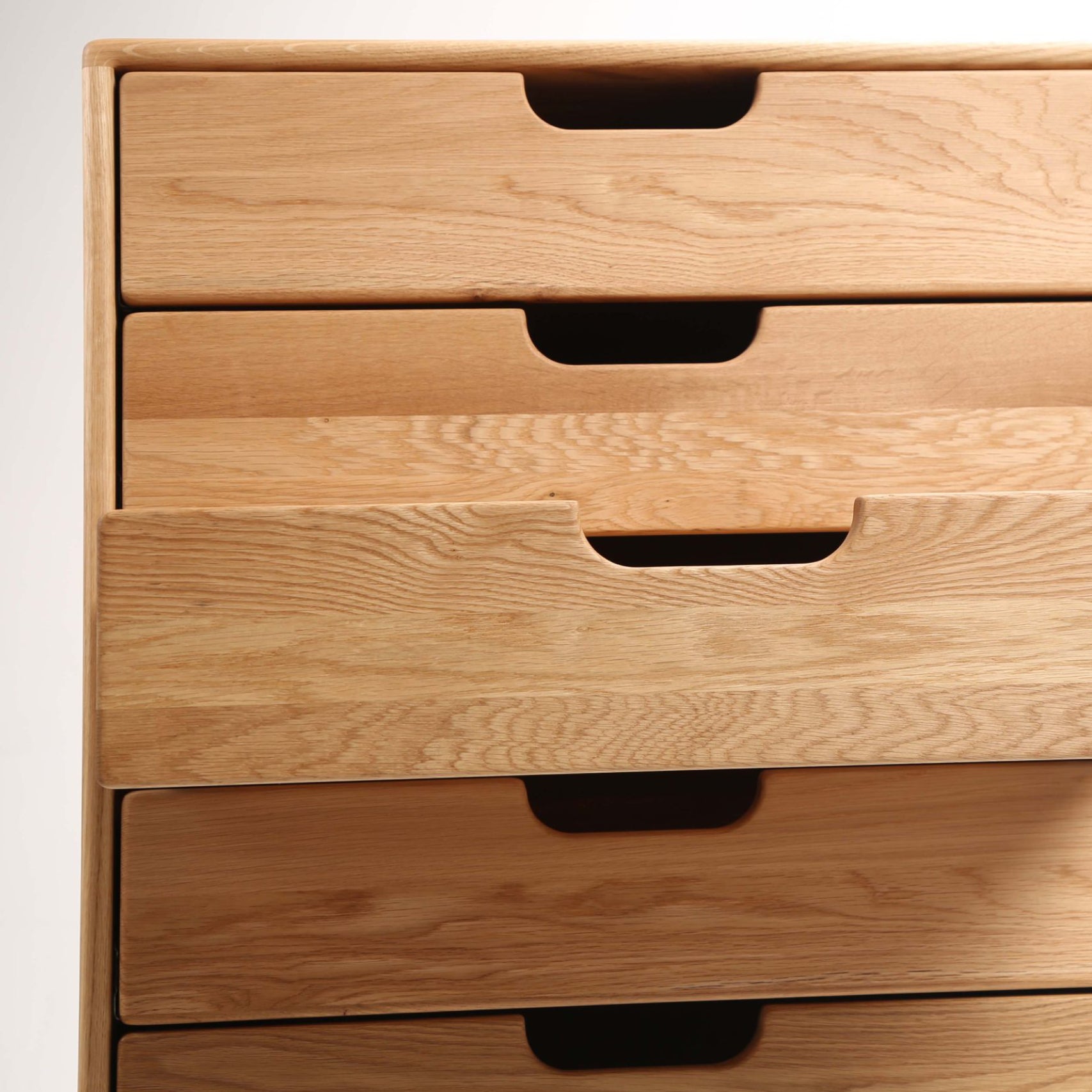 Komoda Amadeo 66x110cm, Materijal: Puno drvo Hrast