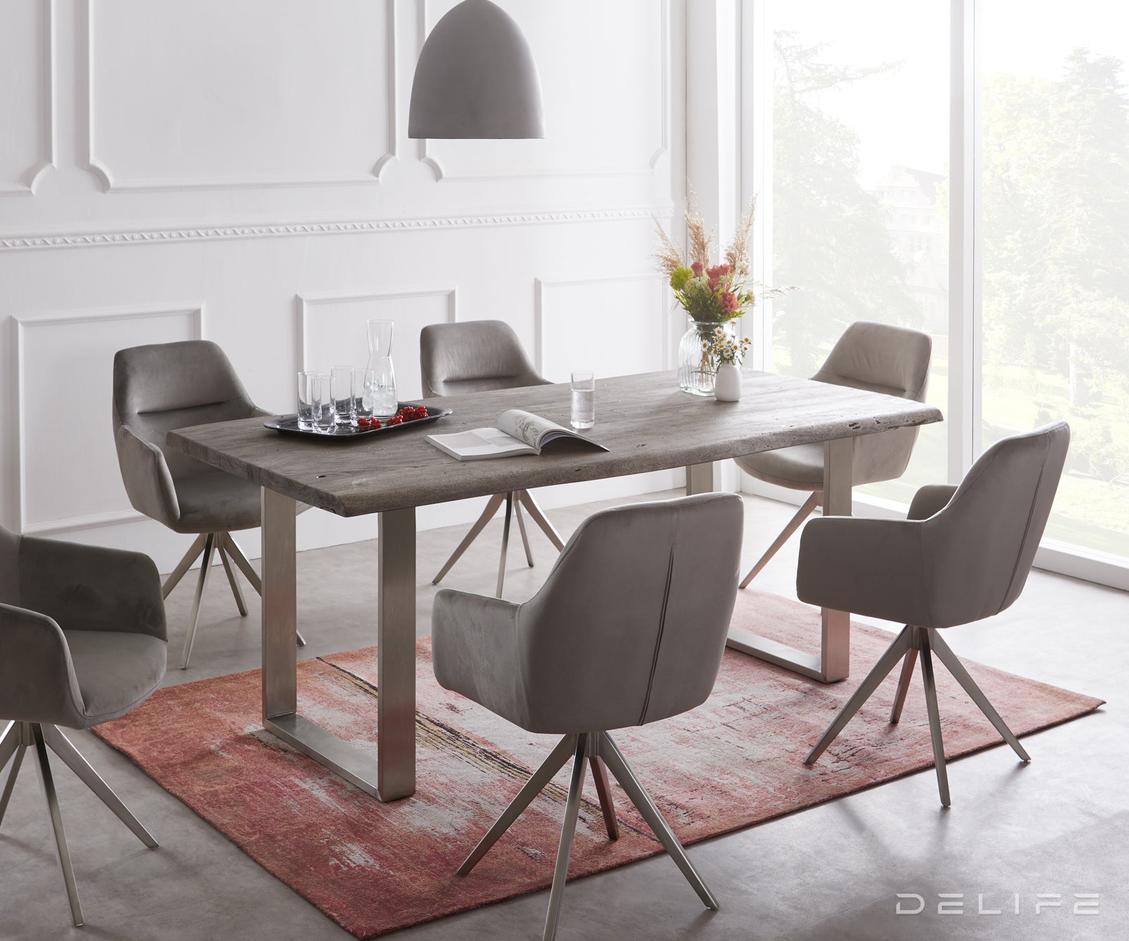 Blagovaonski stol Edge, Materijal: Bagrem, Debljina ploče: 3,5cm