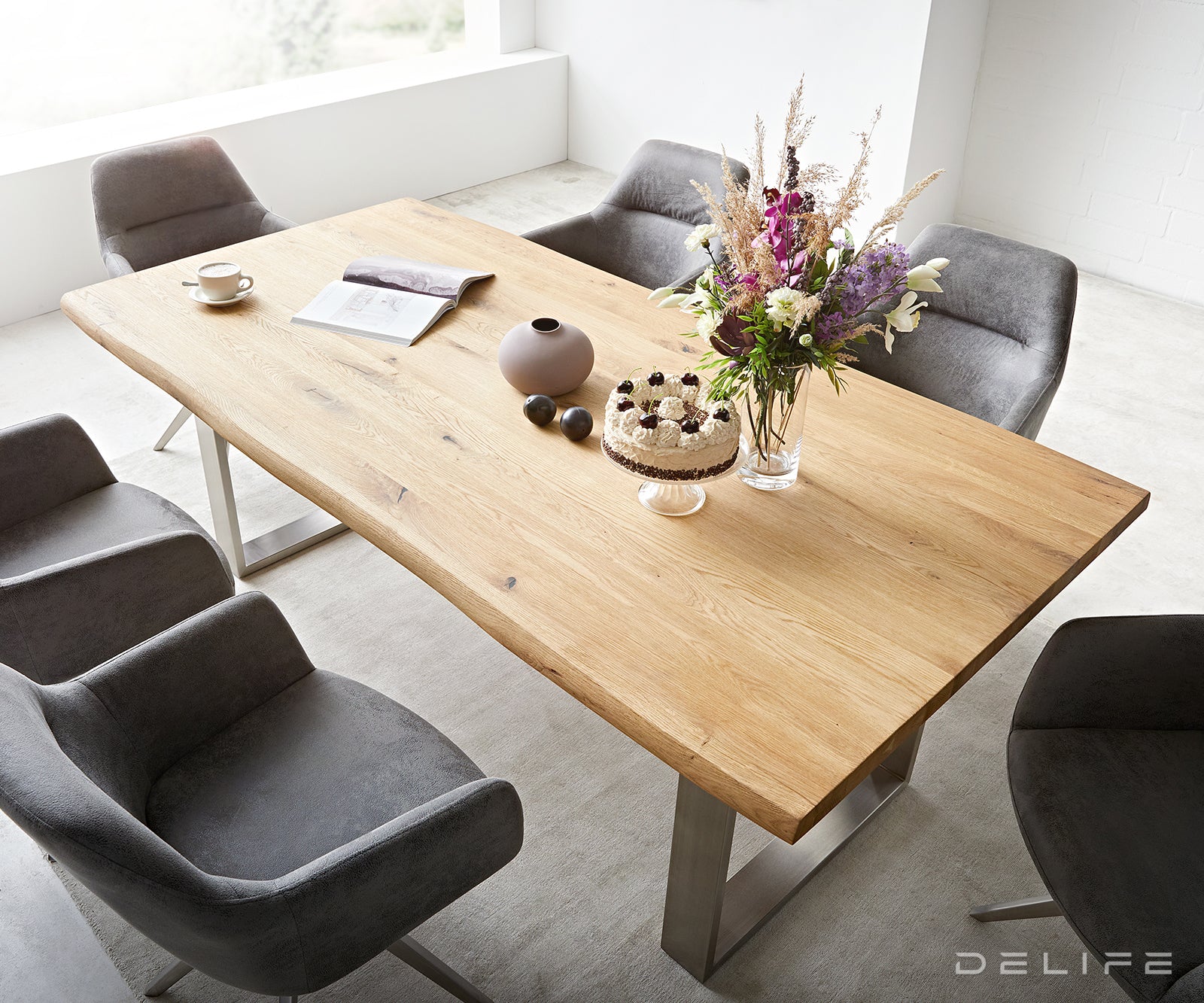 Blagovaonski stol Edge, Materijal: Hrast, Debljina ploče: 3,2cm