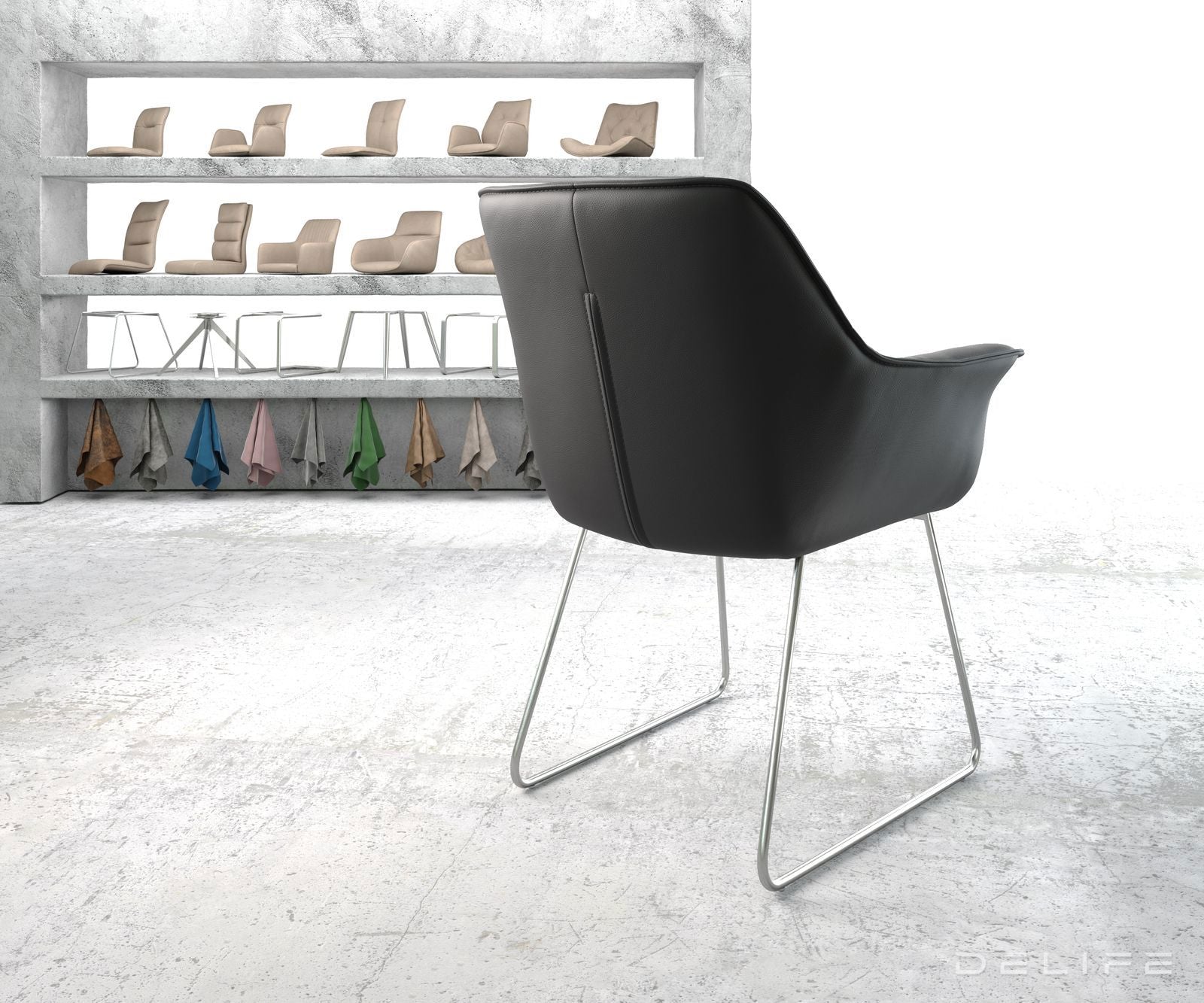 Blagovaonska stolica Keila, Materijal: Koža