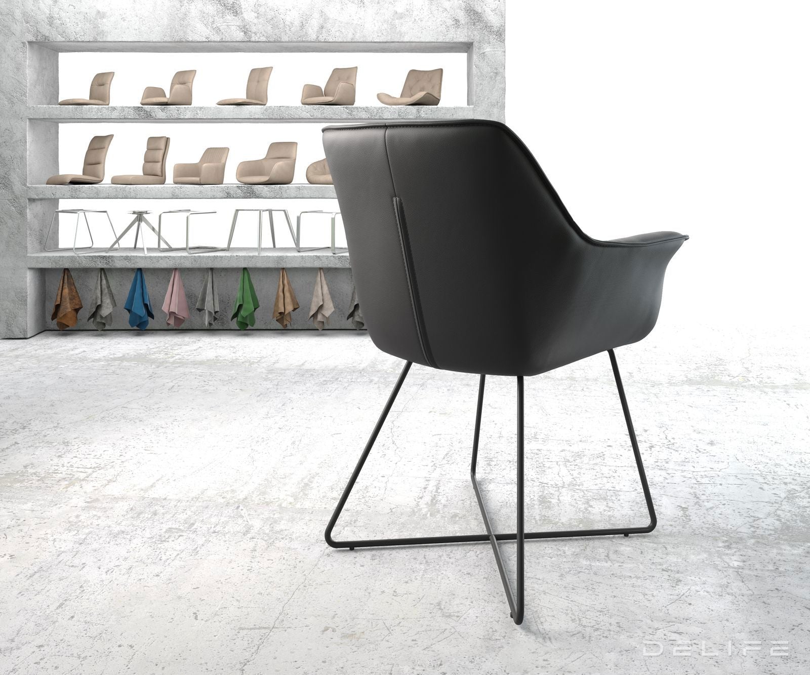 Blagovaonska stolica Keila, Materijal: Koža