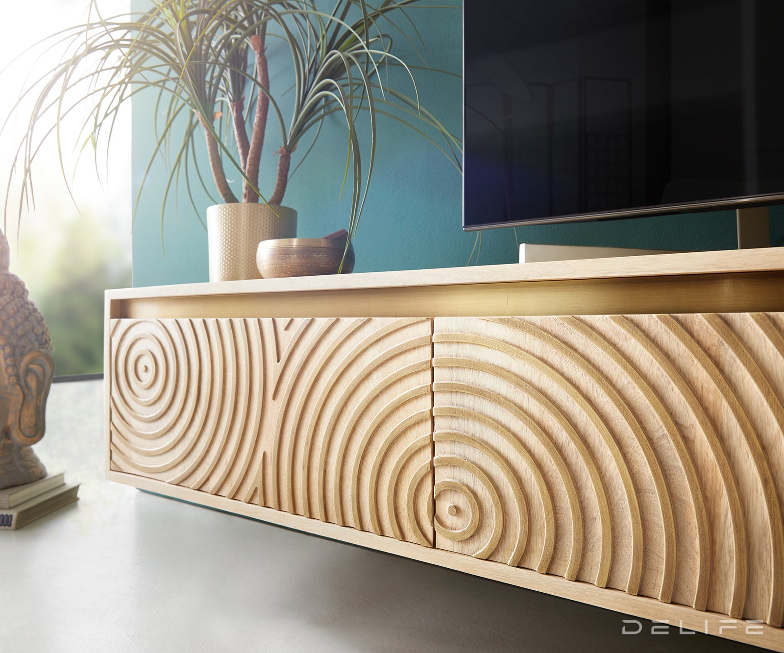 Komoda Budaya, Materijal: Mango