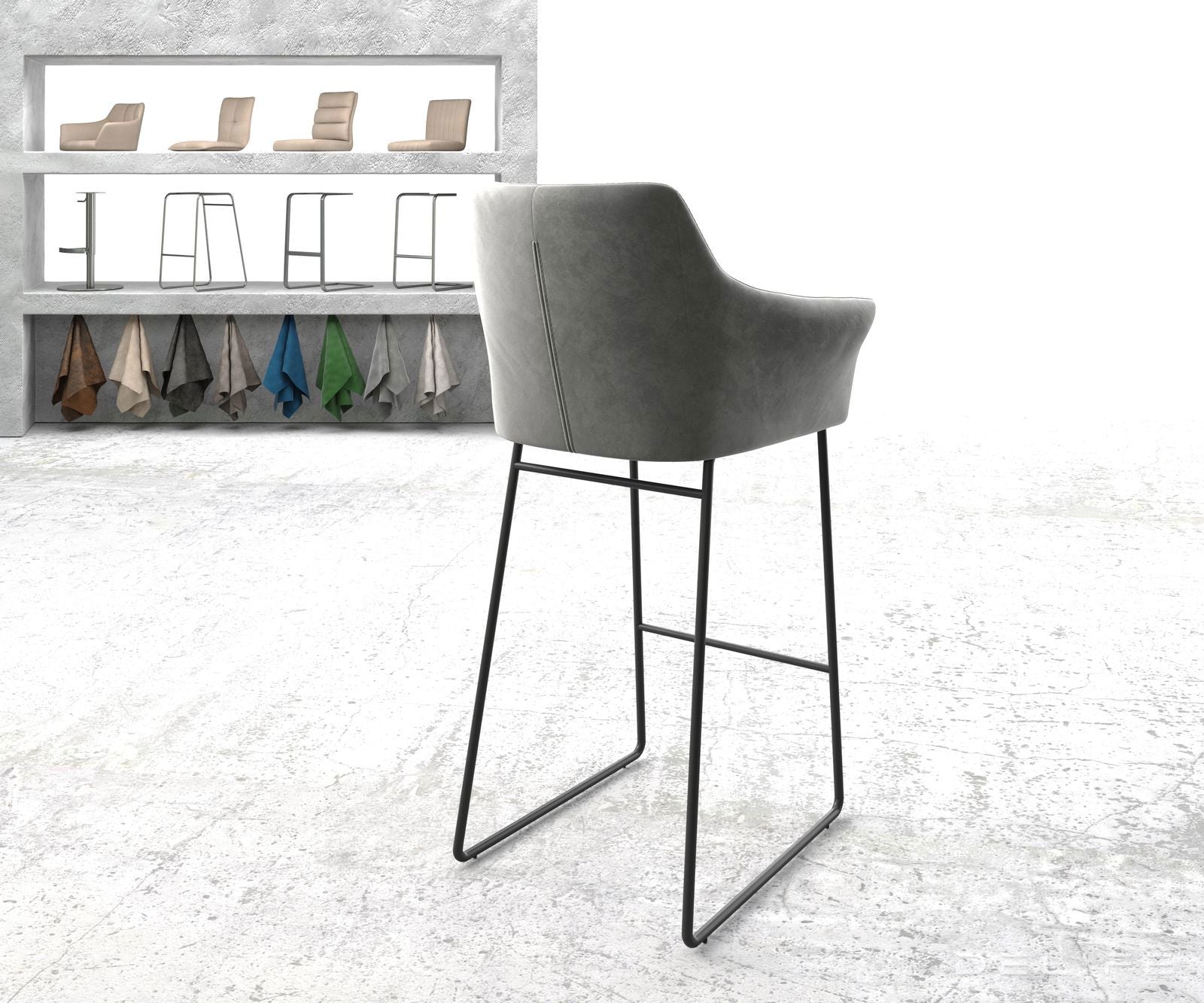 Barska stolica Yulo, Materijal: Baršun