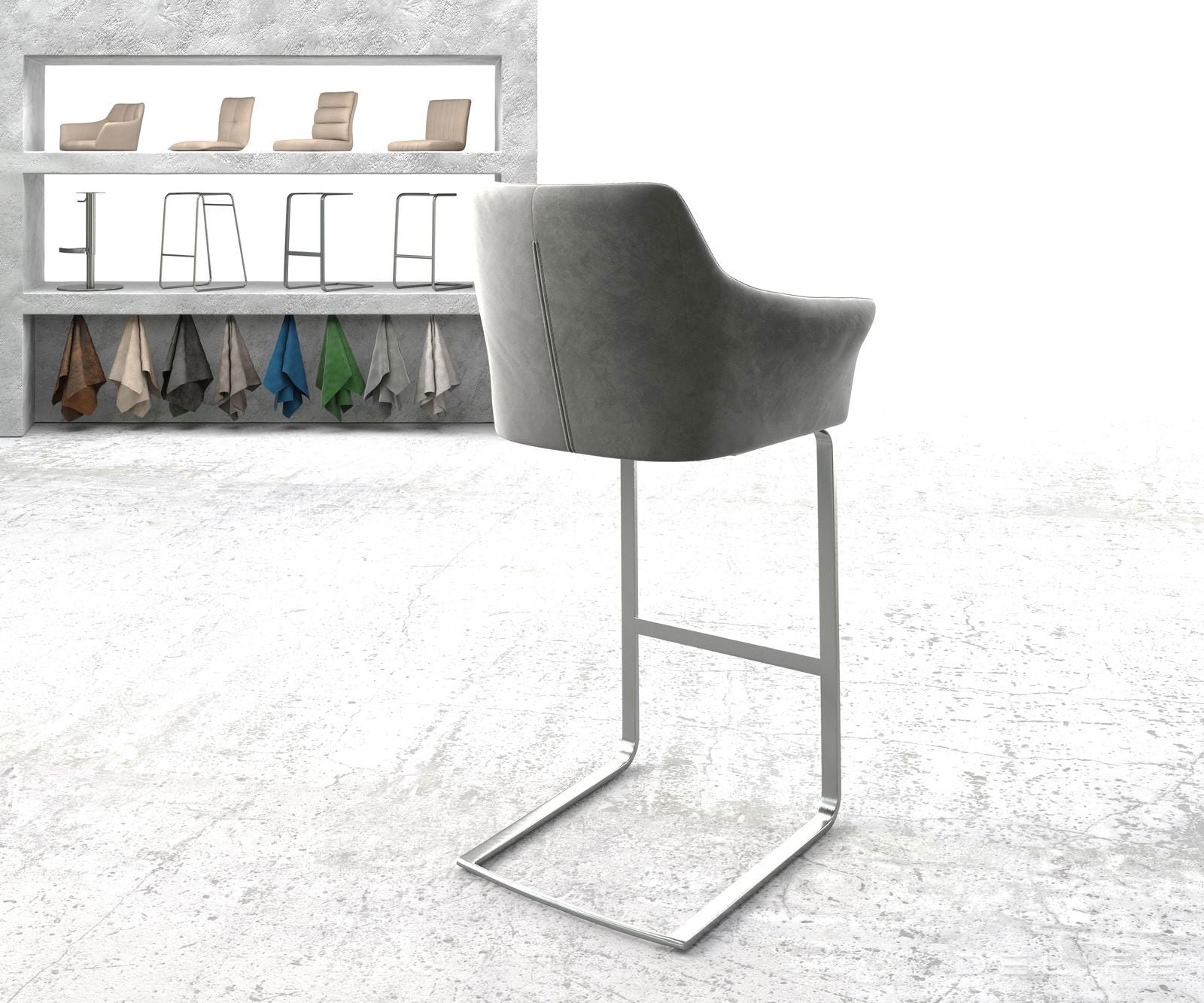 Barska stolica Yulo, Materijal: Baršun