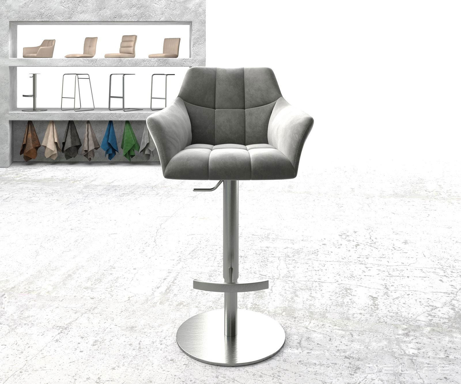 Barska stolica Yulo, Materijal: Baršun