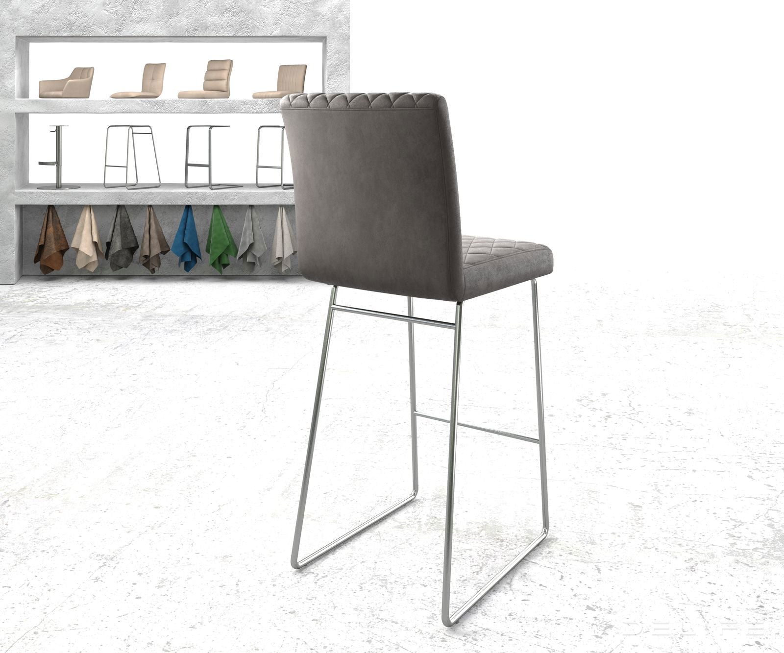 Barska stolica Earnest, Materijal: Mikrofibra