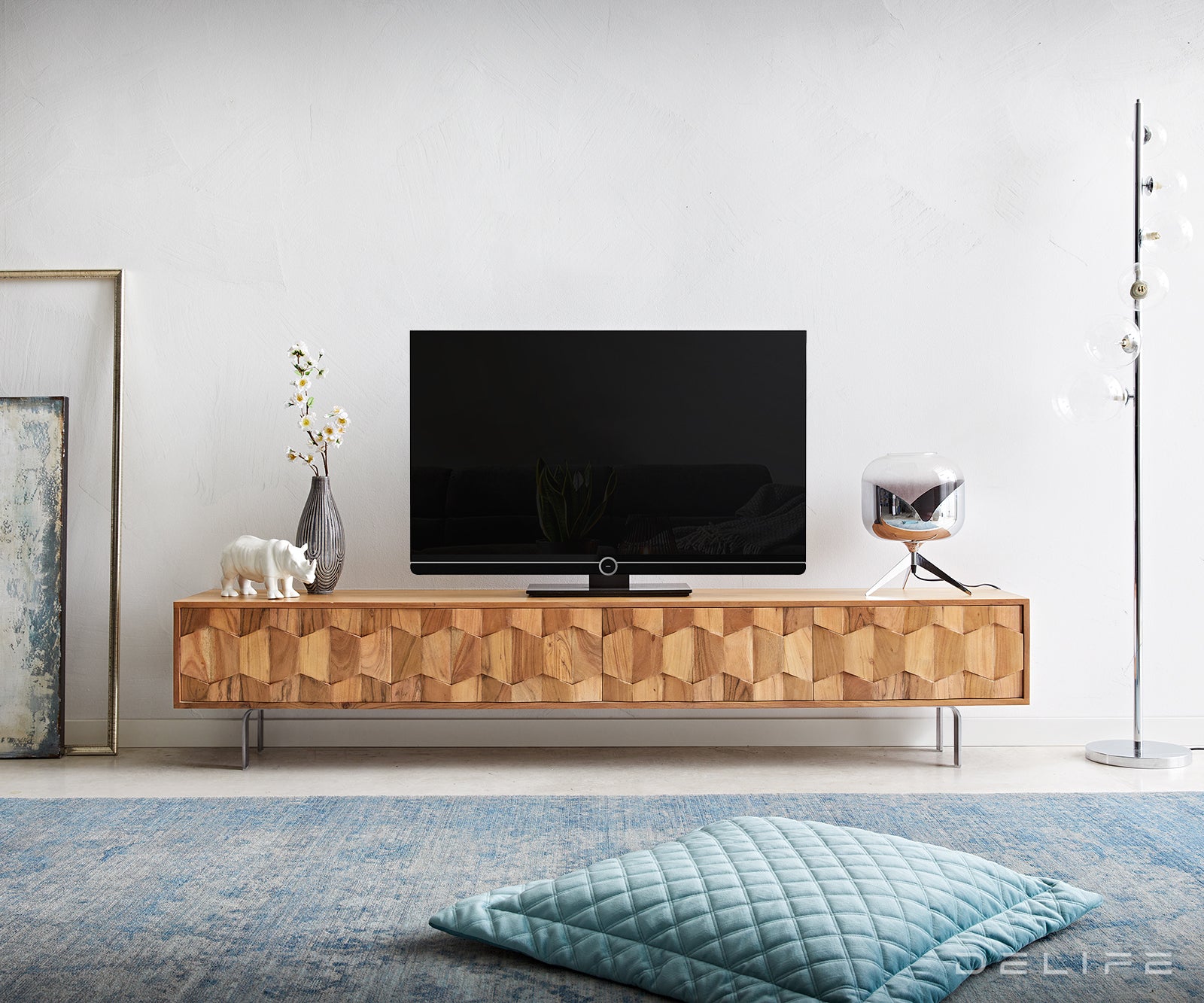 Komoda Fevo 4 vrata, Materijal: Bagrem