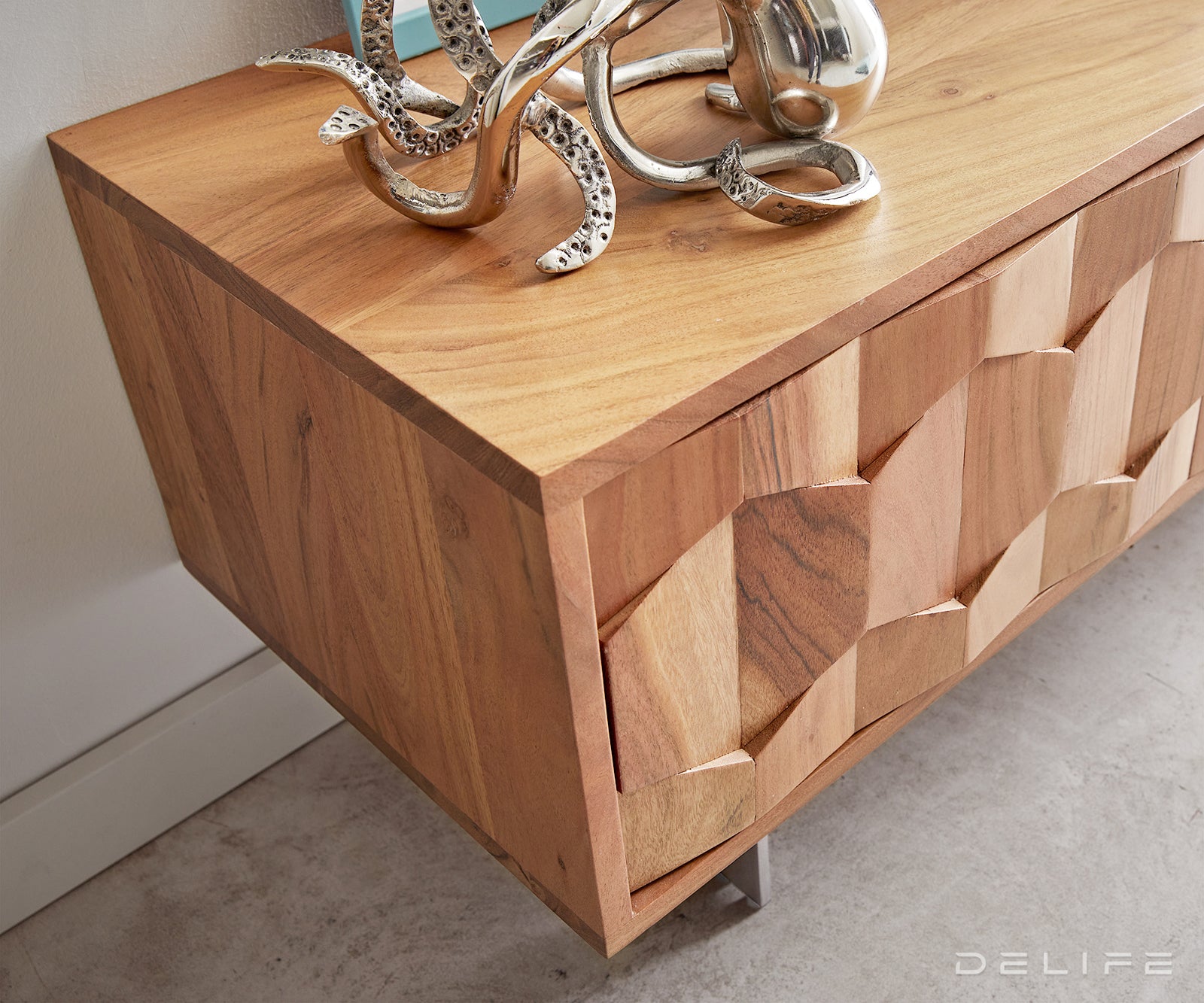 Komoda Fevo 4 vrata, Materijal: Bagrem