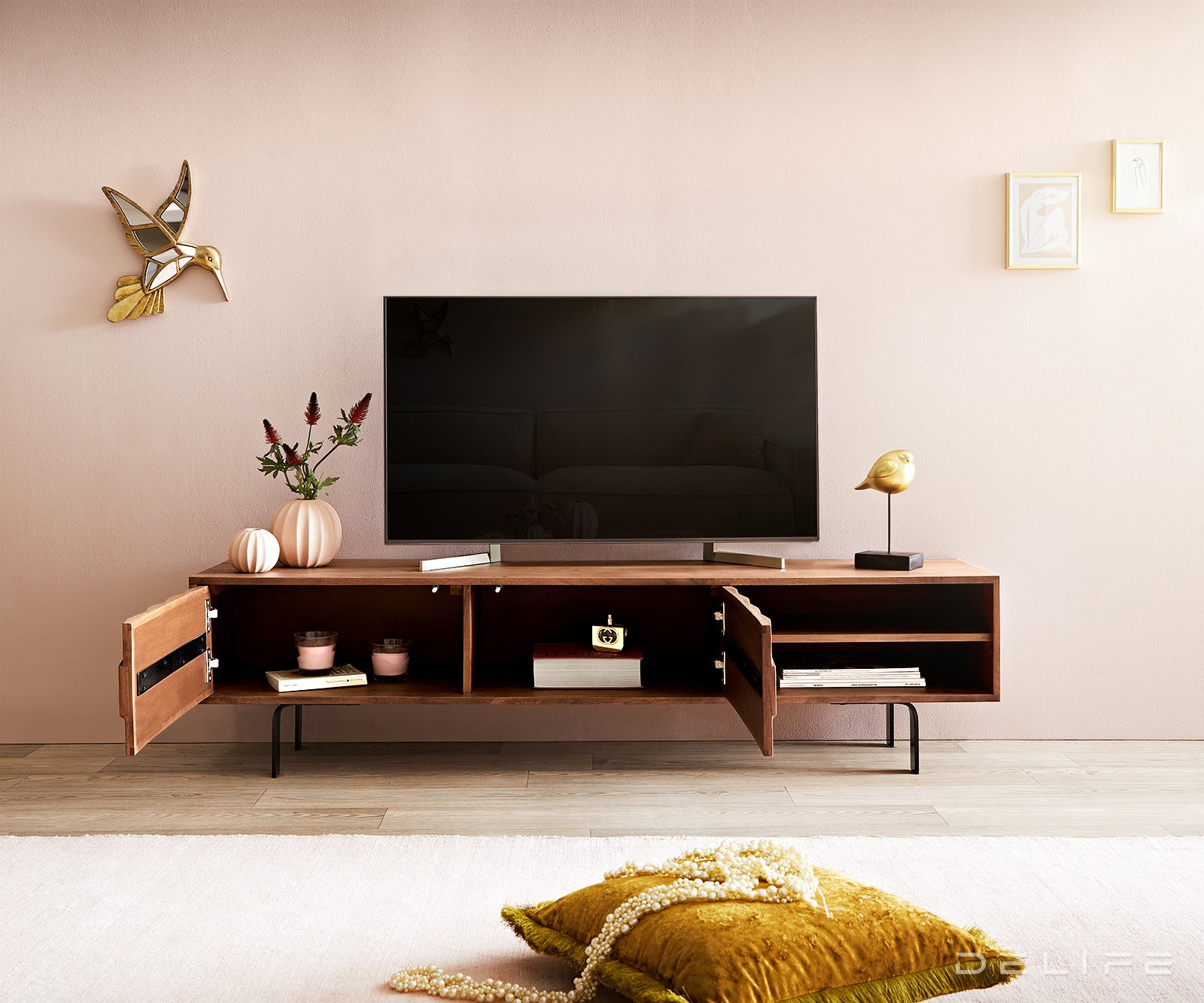 Komoda Fevo 2 vrata, Materijal: Bagrem