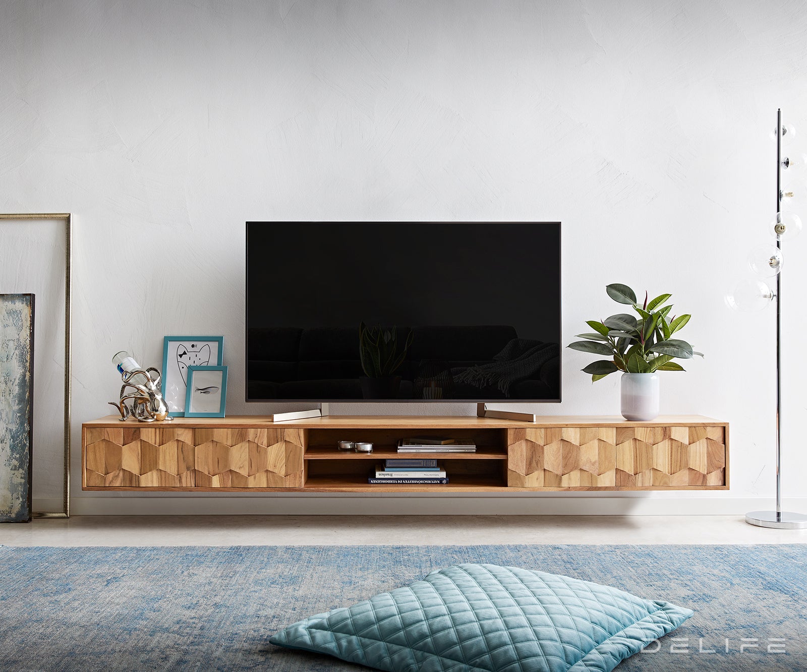 Komoda Fevo 4 vrata, Materijal: Bagrem