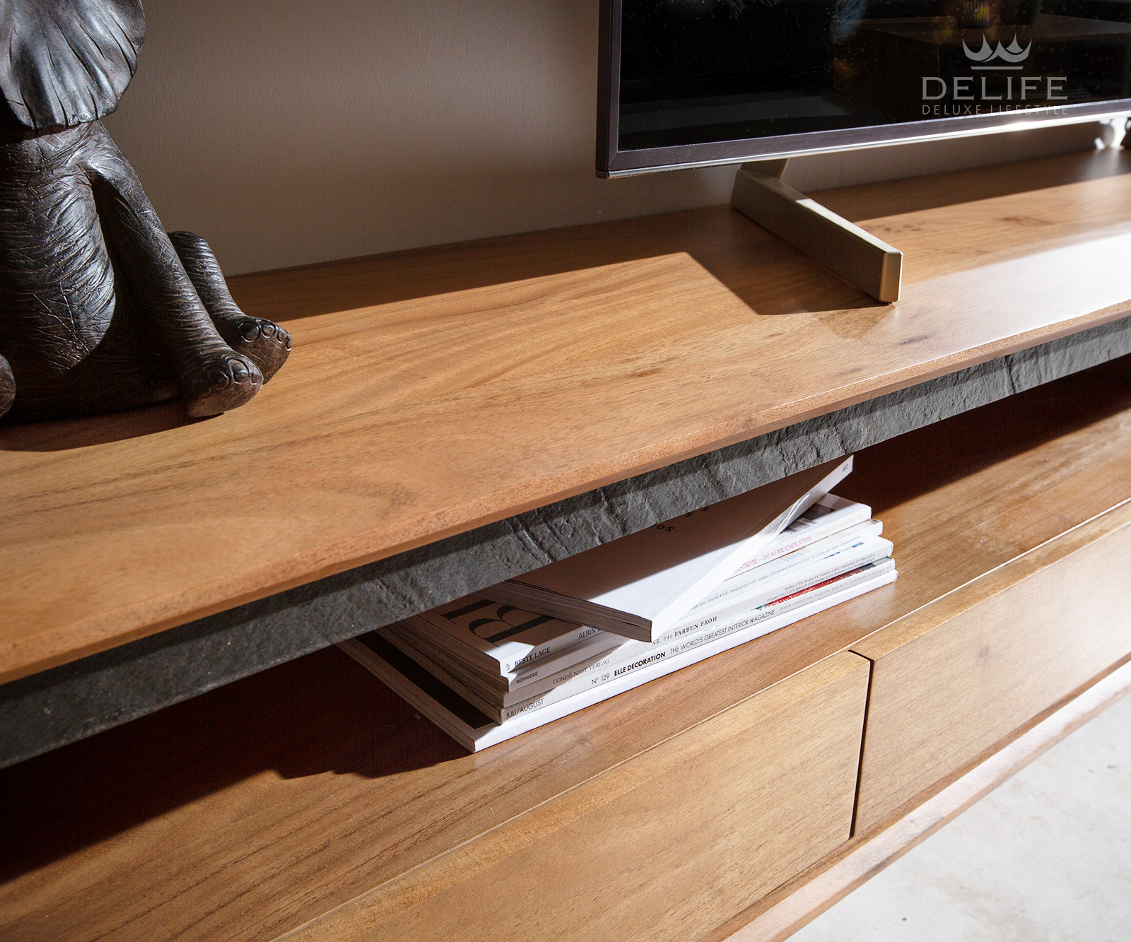 Komoda Stonegrace 240cm, Materijal: Bagrem