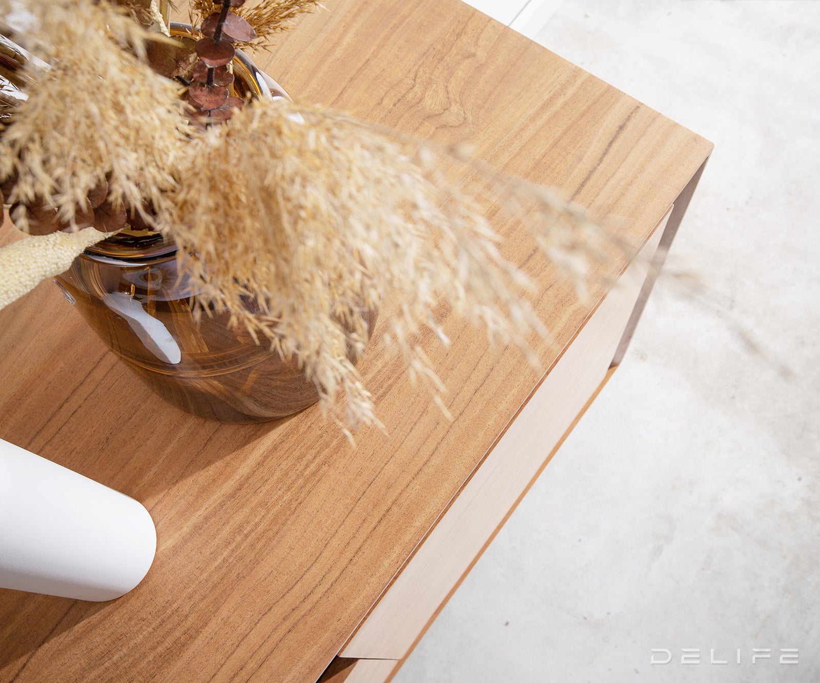 Komoda Stonegrace, Materijal: Bagrem