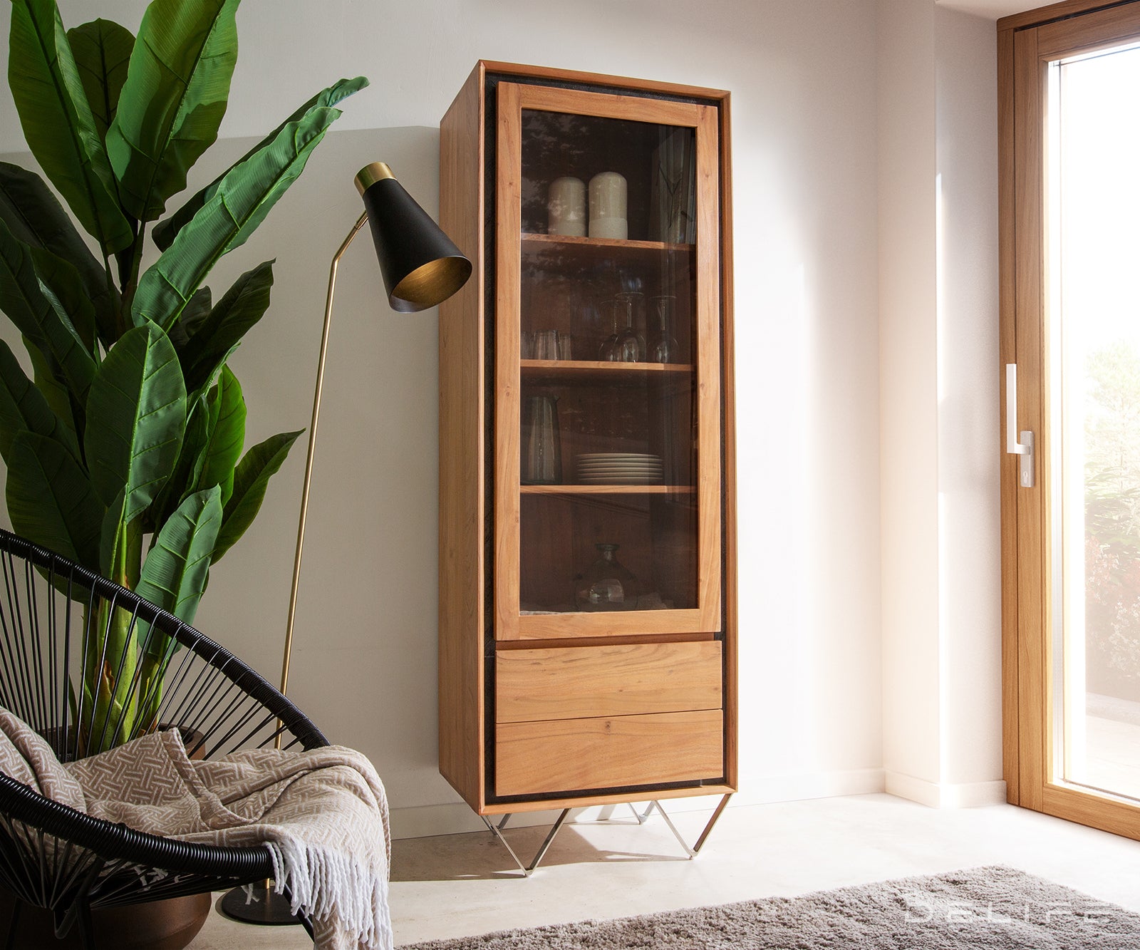 Visoka komoda Stonegrace, Materijal: Bagrem