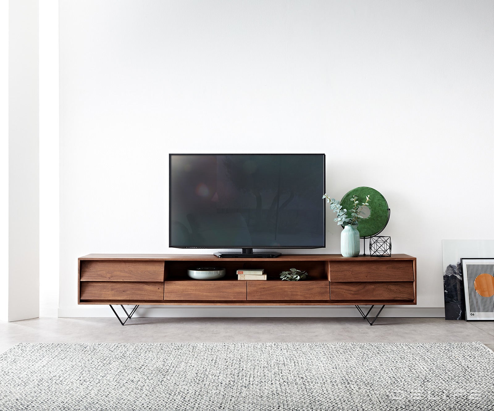 Komoda Eloi 200x33cm, Materijal: Bagrem