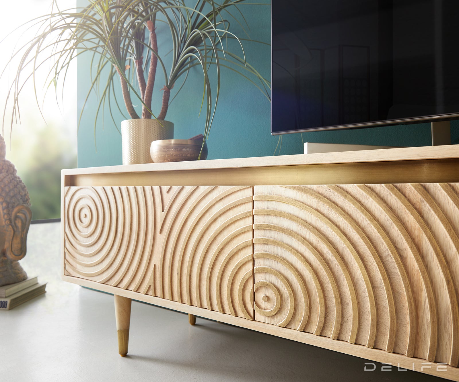 Komoda Budaya, Materijal: Mango