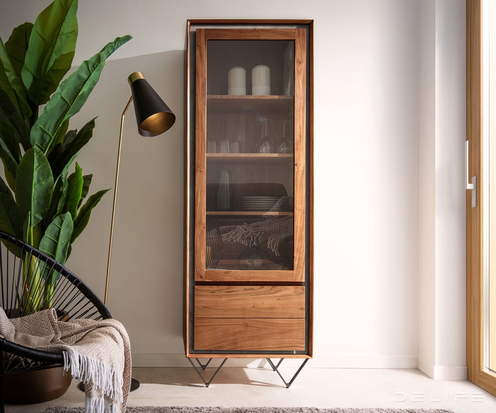 Visoka komoda Stonegrace, Materijal: Bagrem