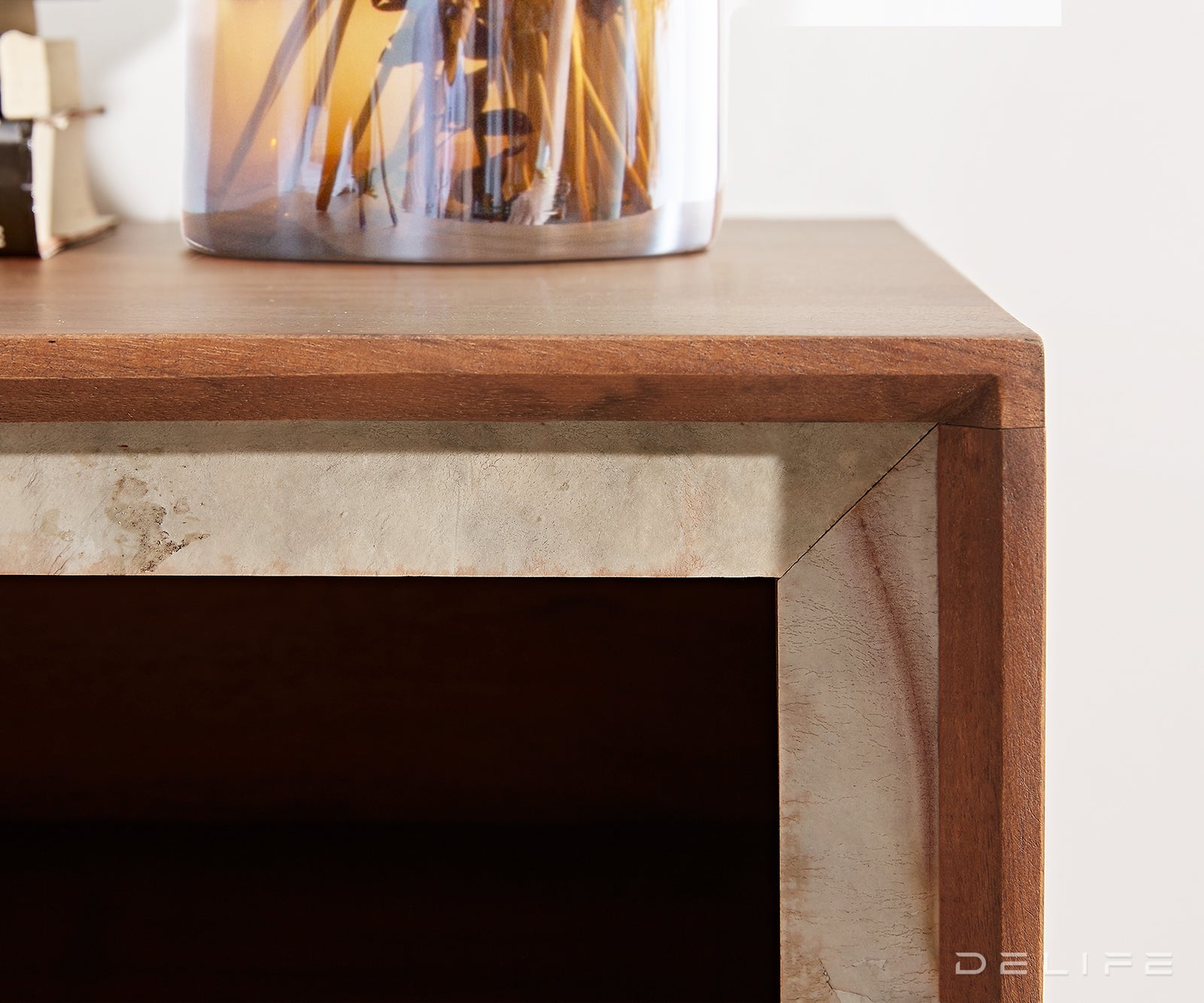 Visoka komoda Stonegrace, Materijal: Bagrem