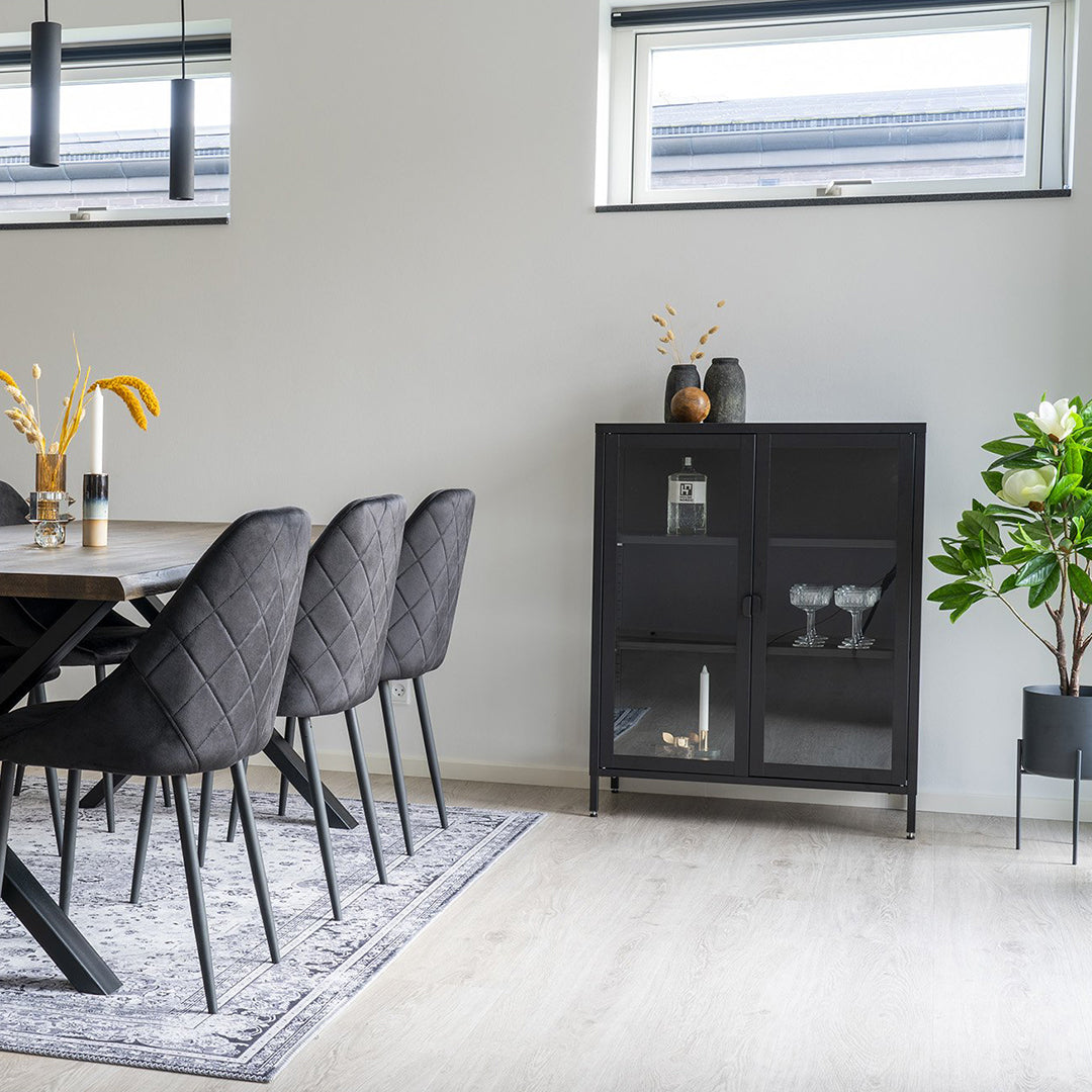 Ormarić Brisbane, Materijal: Čelik