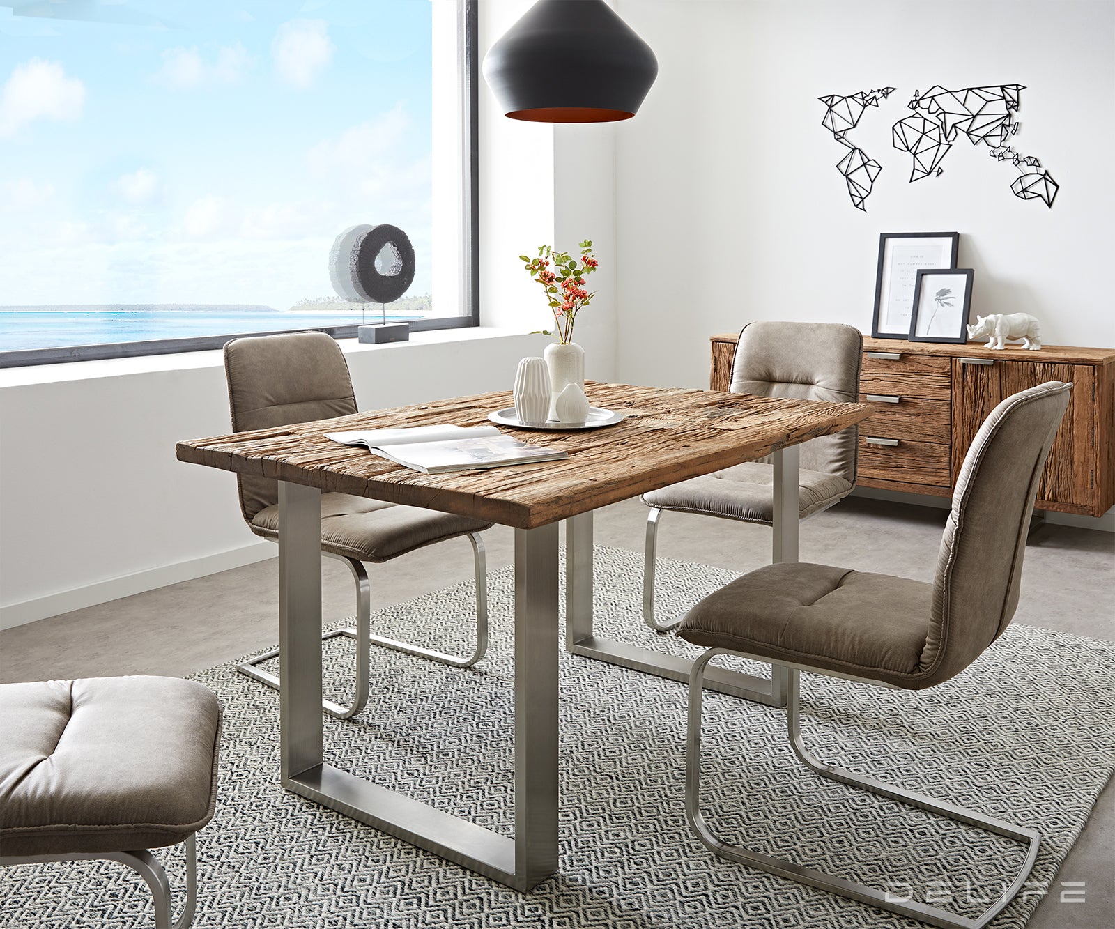 Blagovaonski stol Reclaimed, Materijal: Reciklirano drvo