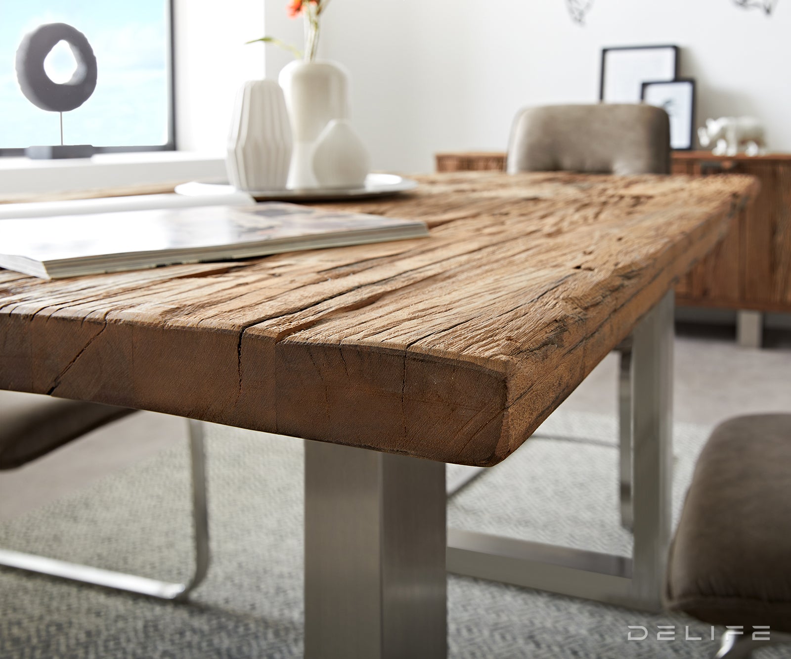 Blagovaonski stol Reclaimed, Materijal: Reciklirano drvo