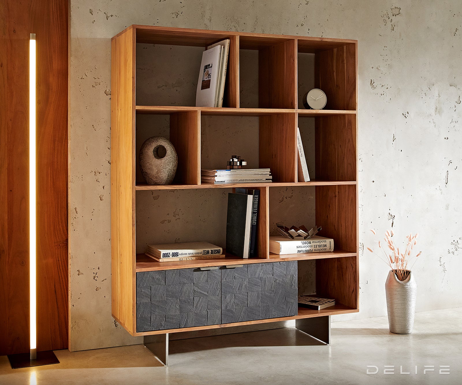 Visoka komoda Teele, Materijal: Bagrem