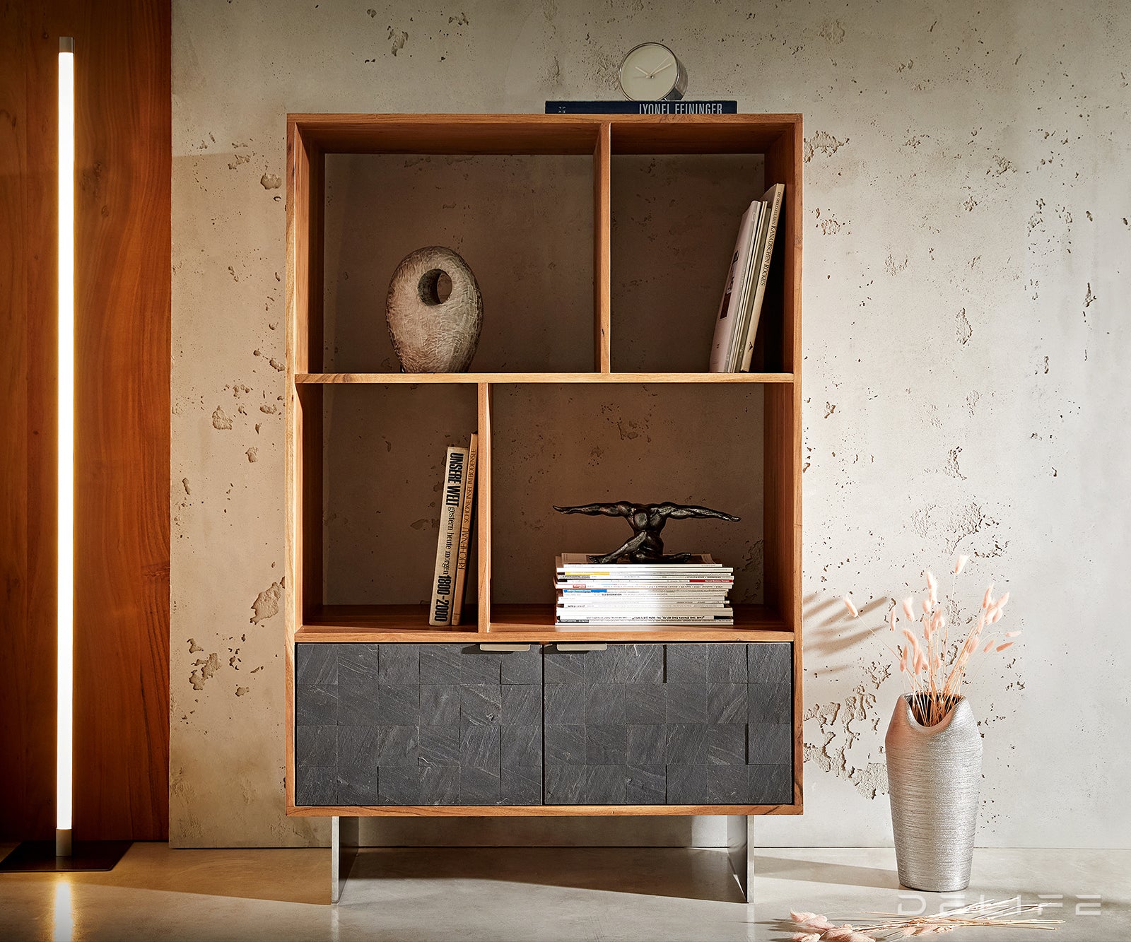 Visoka komoda Teele, Materijal: Bagrem