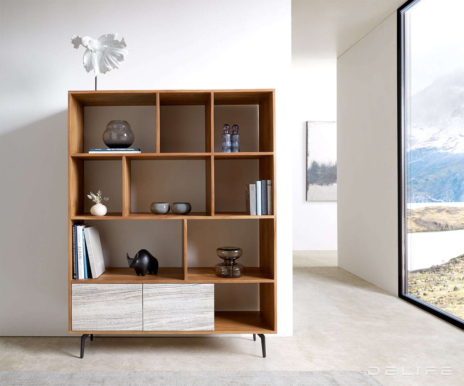 Visoka komoda Kleo, Materijal: Bagrem