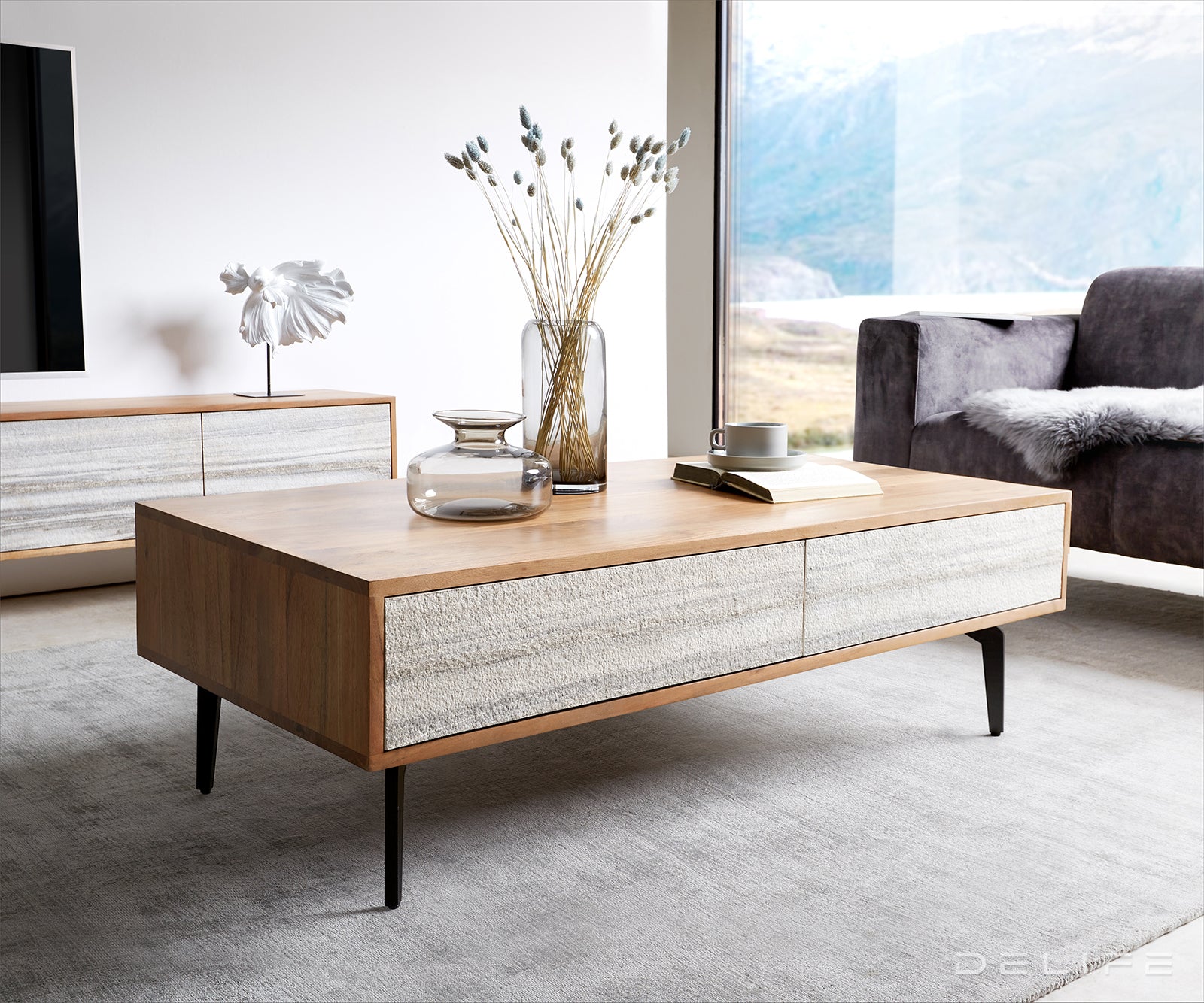 Klub stolić Kleo, Materijal: Bagrem