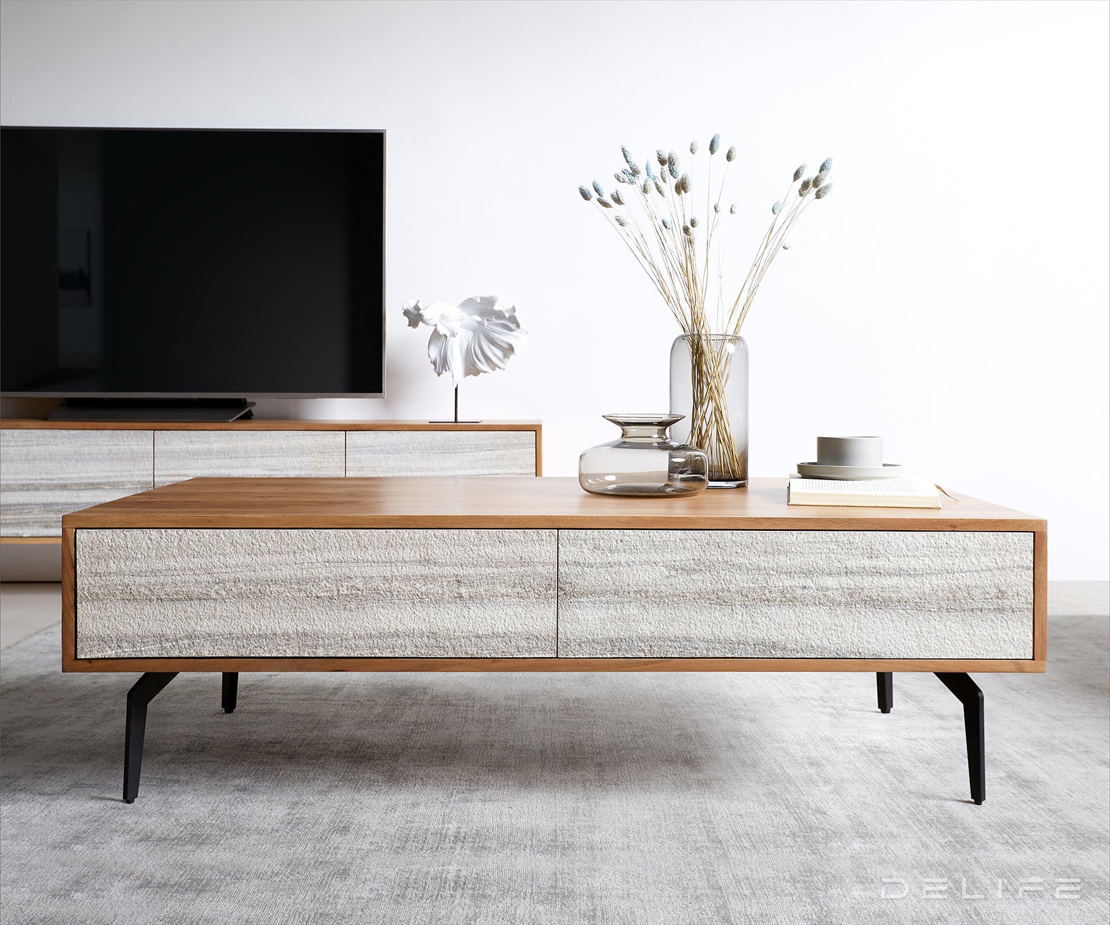 Klub stolić Kleo, Materijal: Bagrem