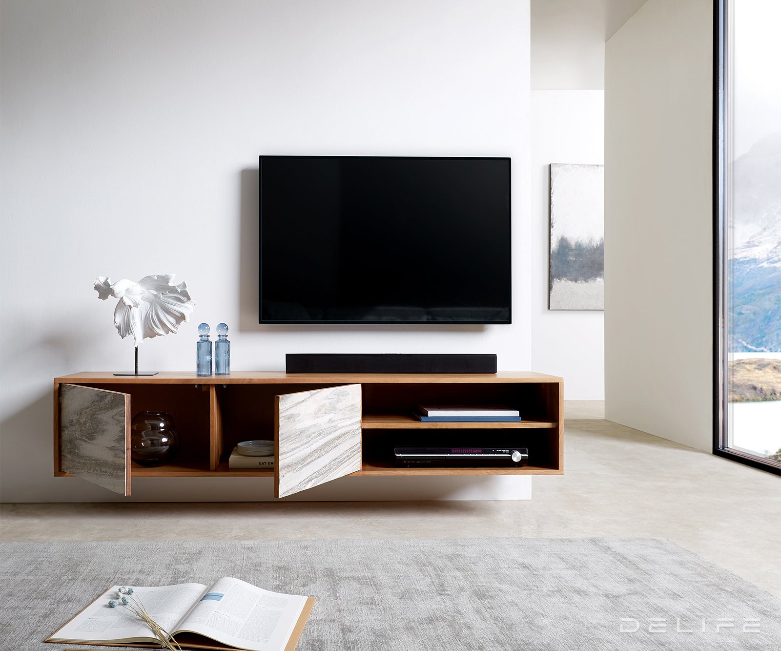 TV Komoda Kleo, Materijal: Bagrem