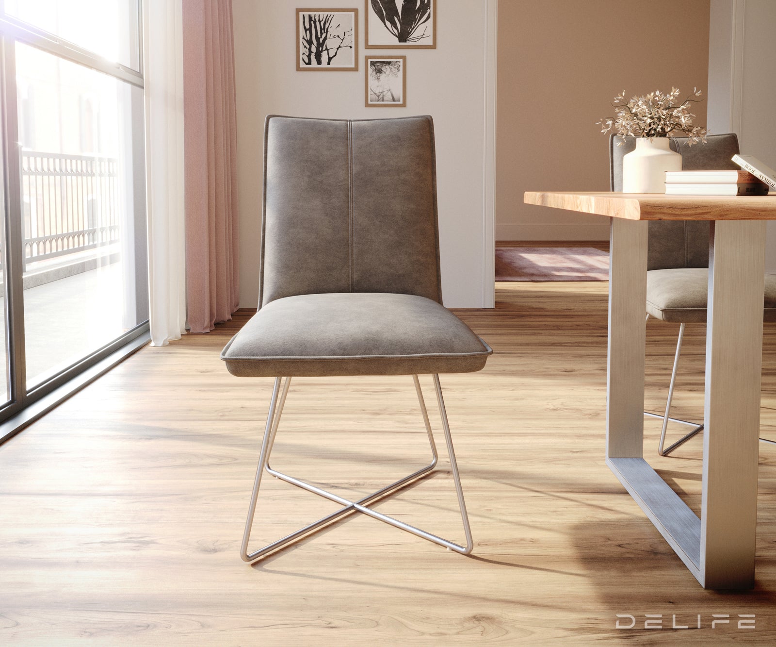 Blagovaonska stolica Lelio, Materijal: Mikrofibra