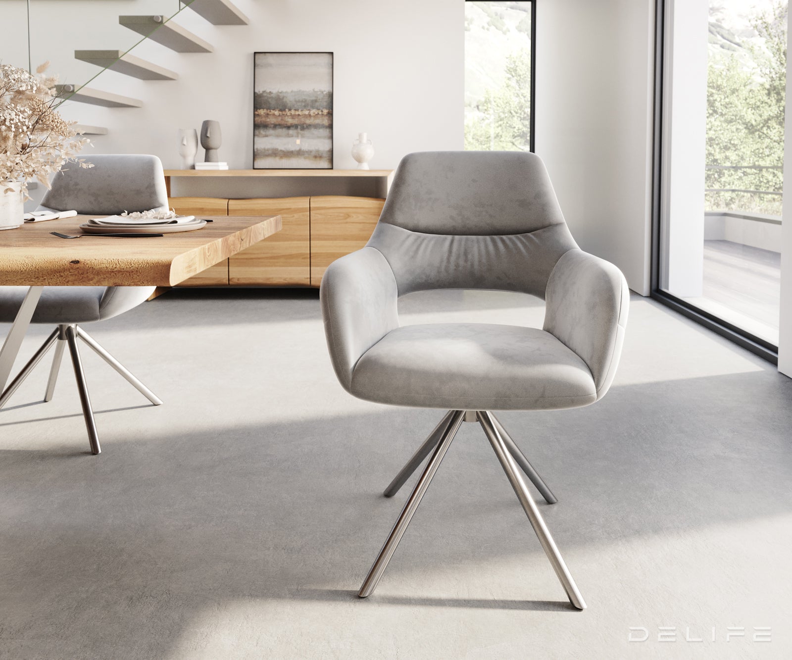 Blagovaonska stolica Yago, Materijal: Baršun