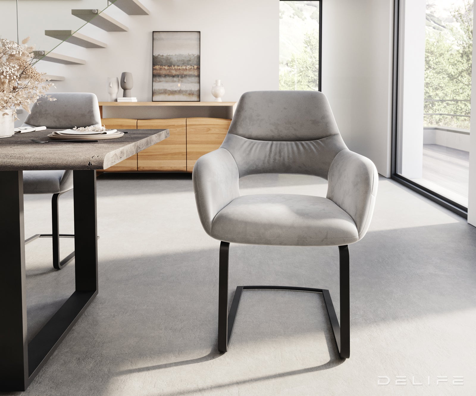 Blagovaonska stolica Yago, Materijal: Baršun