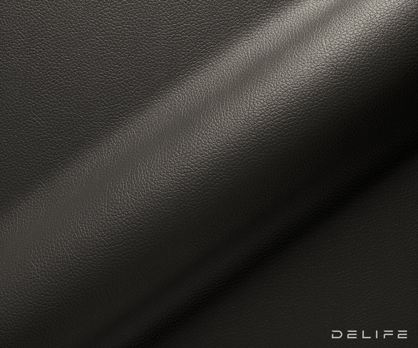 Blagovaonska stolica Ilia, Materijal: Koža