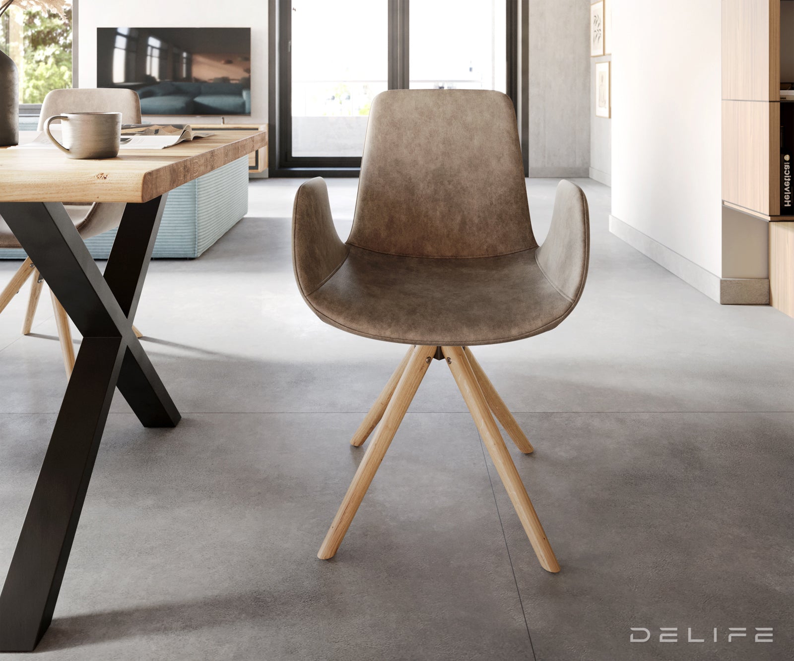 Blagovaonska stolica Ilia, Materijal: Mikrofibra