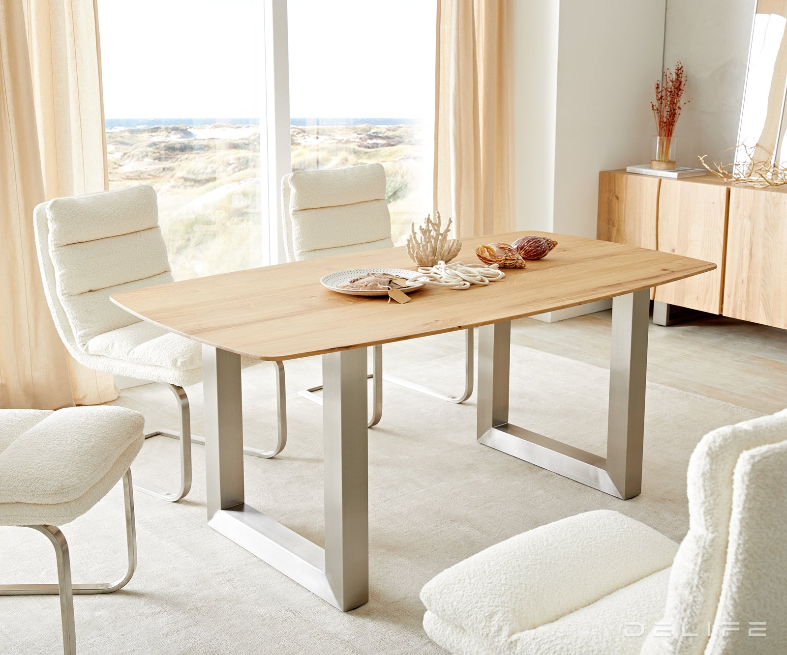 Blagovaonski stol Edge Bott, Materijal: Hrast