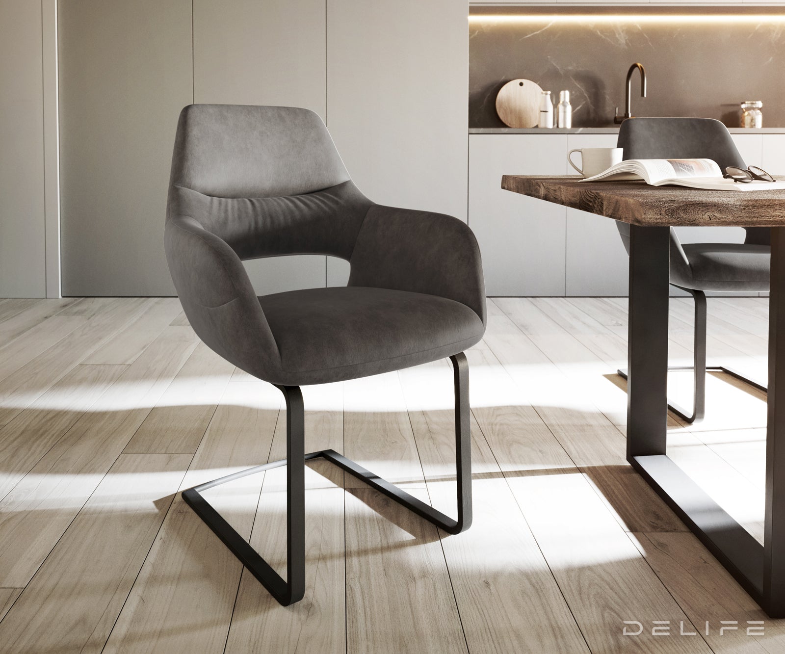 Blagovaonska stolica Yago, Materijal: Mikrofibra