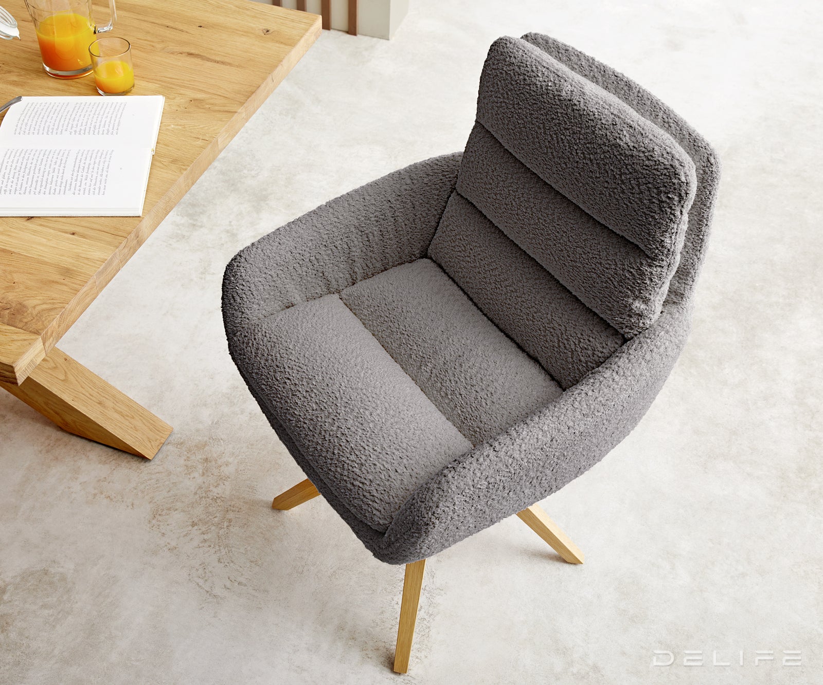 Blagovaonska stolica Abelia s rukonaslonom, Materijal: Boucle